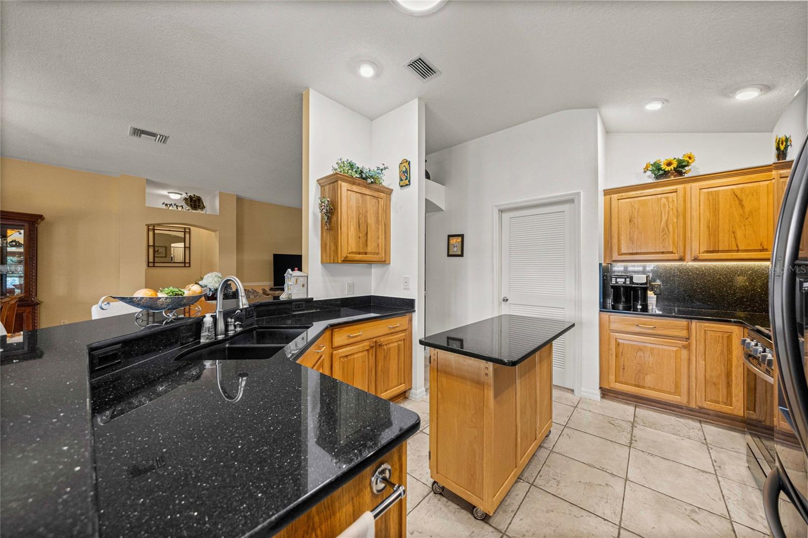 Single Family Residence at 8481 SE 168TH KITTREDGE LOOP, THE VILLAGES, photo 23 of 44