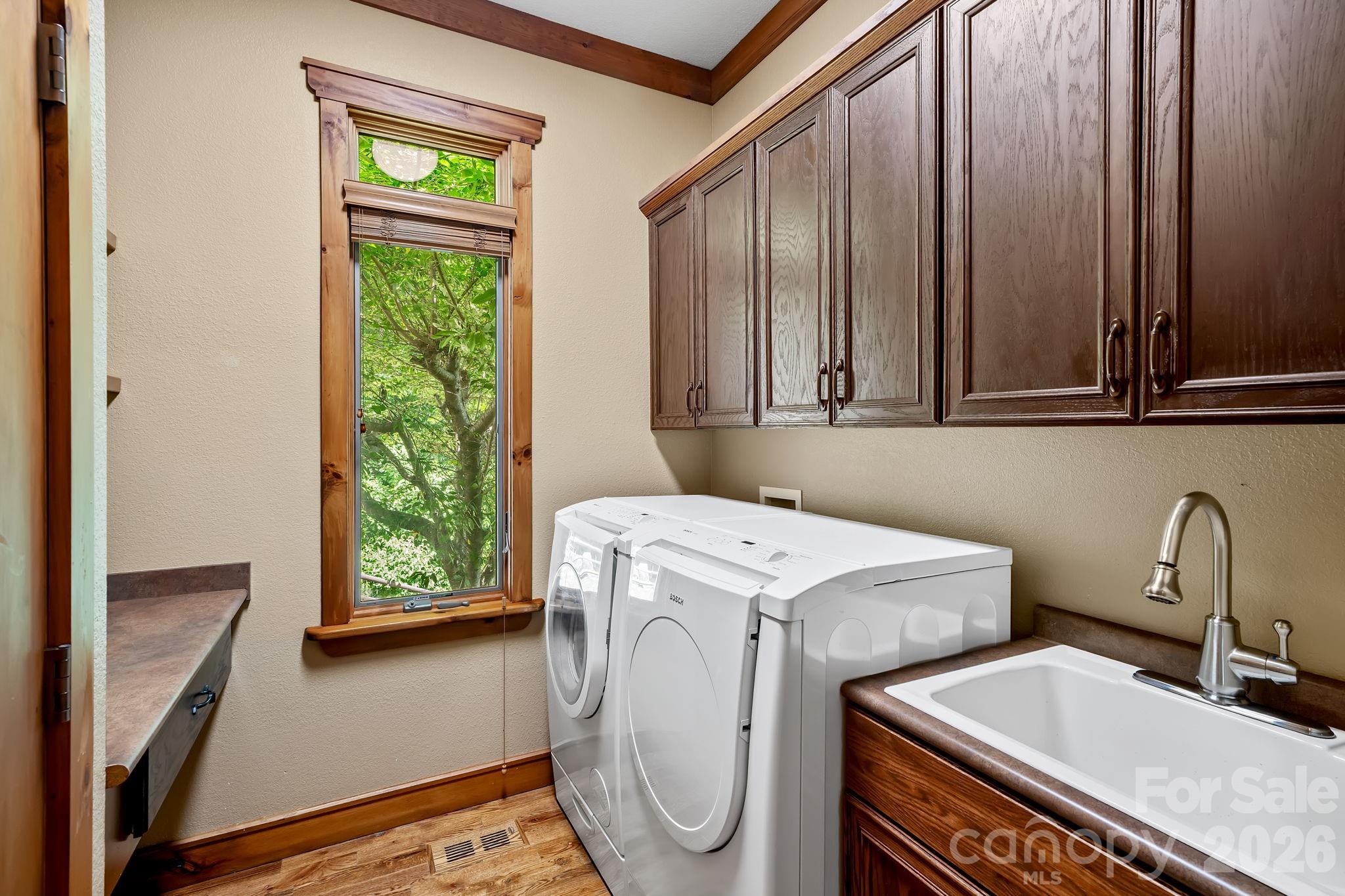 Single Family Residence at 241 Glen Eagle Drive, Waynesville, photo 19 of 48