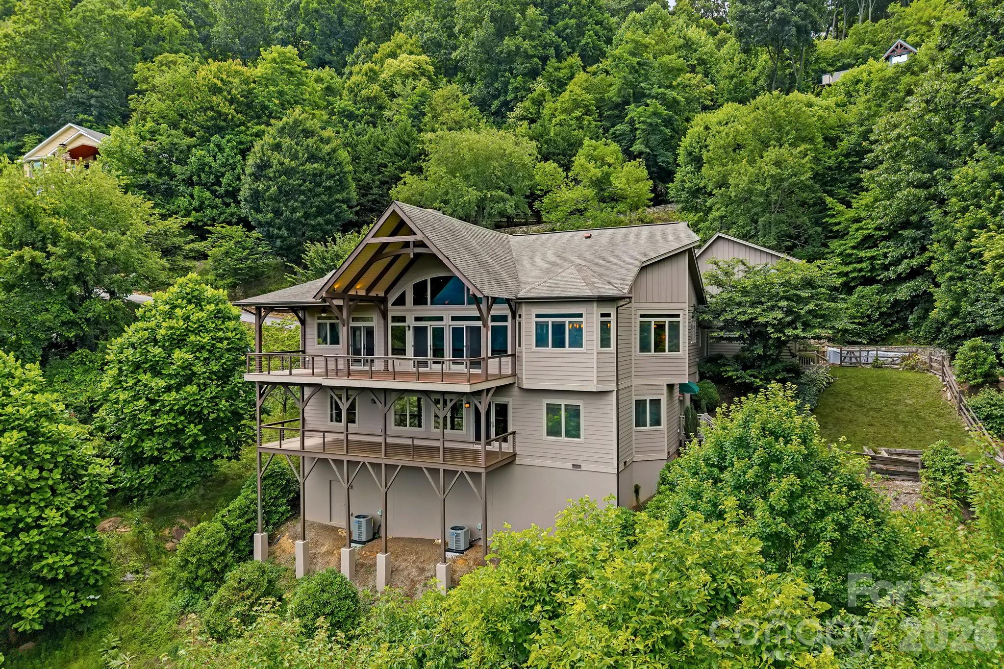 Single Family Residence at 241 Glen Eagle Drive, Waynesville, photo 38 of 48