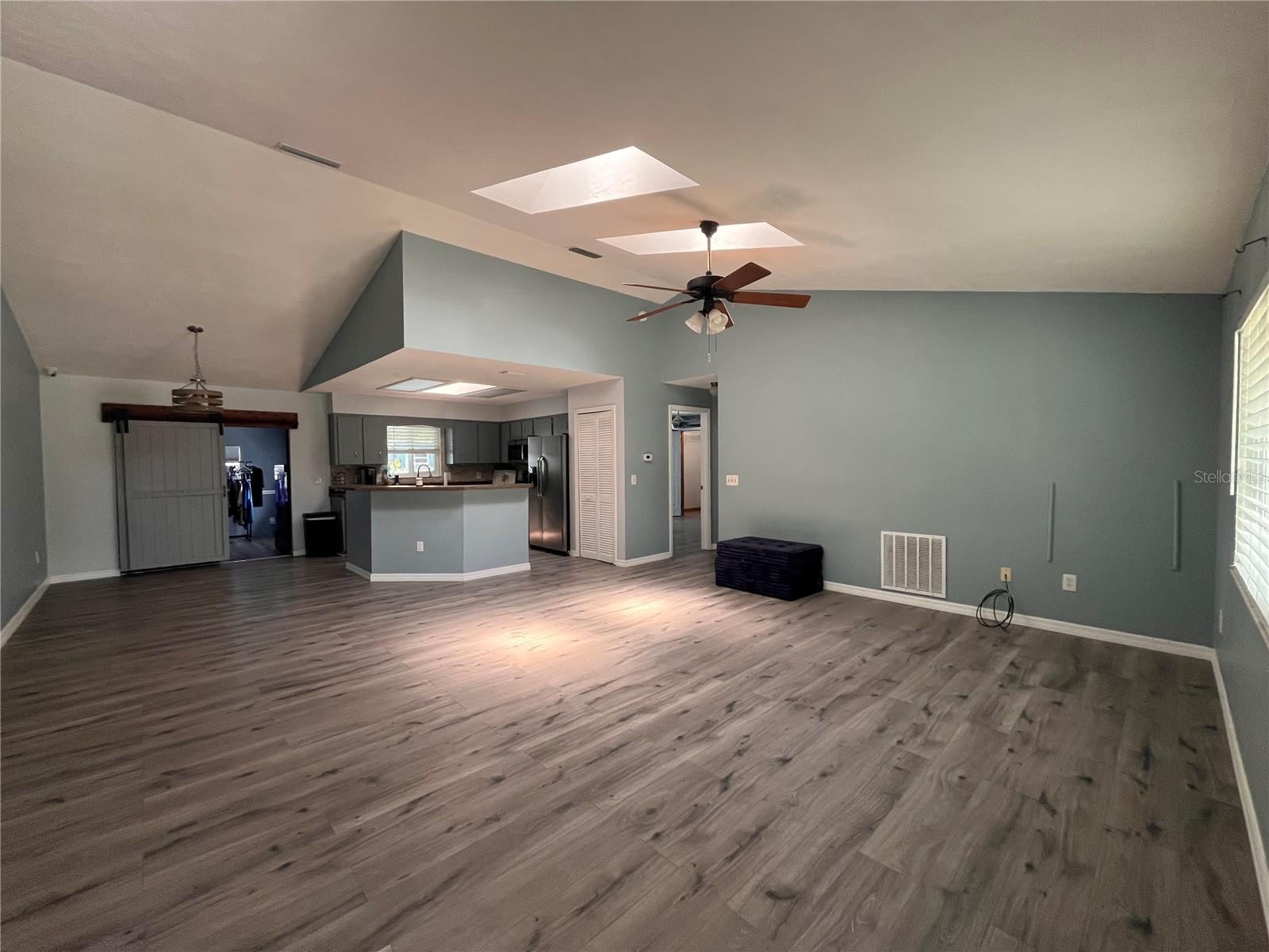 Single Family Residence at 2511 MILTON AVE, NEW SMYRNA BEACH, photo 2 of 36