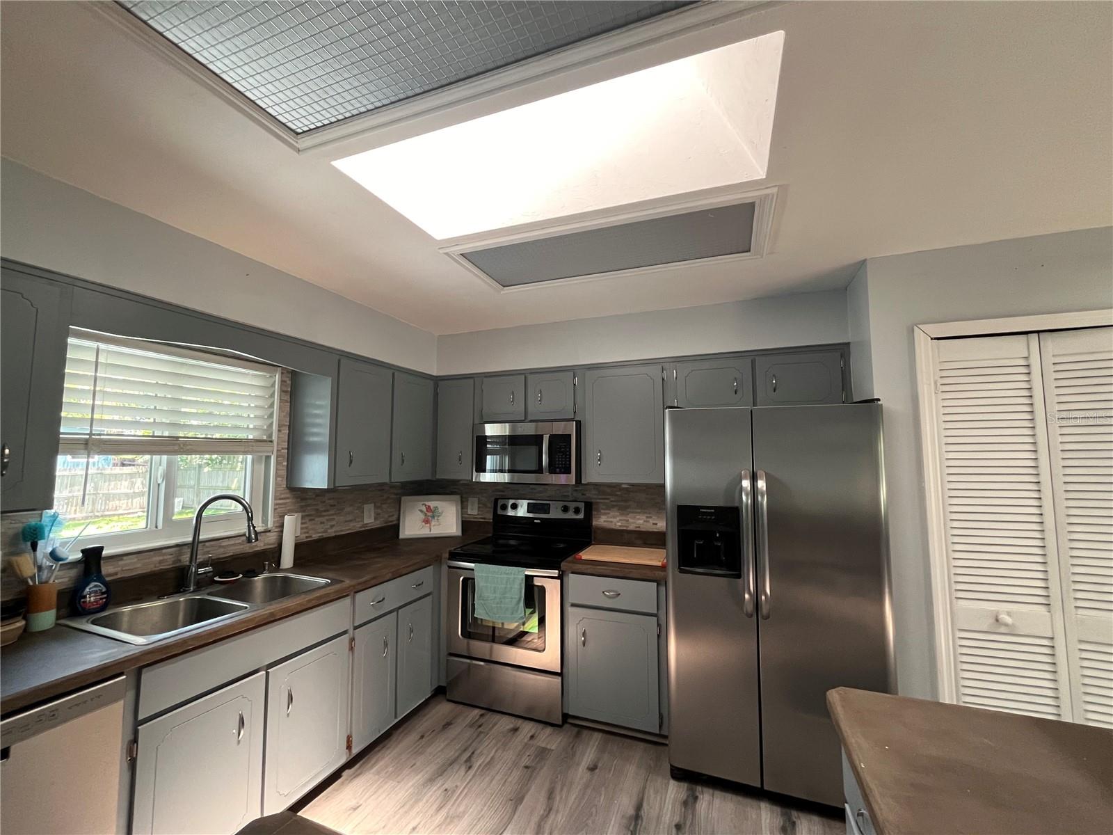 Single Family Residence at 2511 MILTON AVE, NEW SMYRNA BEACH, photo 6 of 36