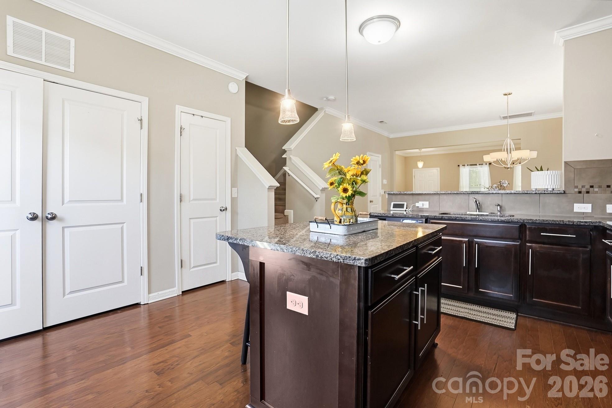 Single Family Residence at 11608 Galashiels Drive, Huntersville, photo 6 of 26