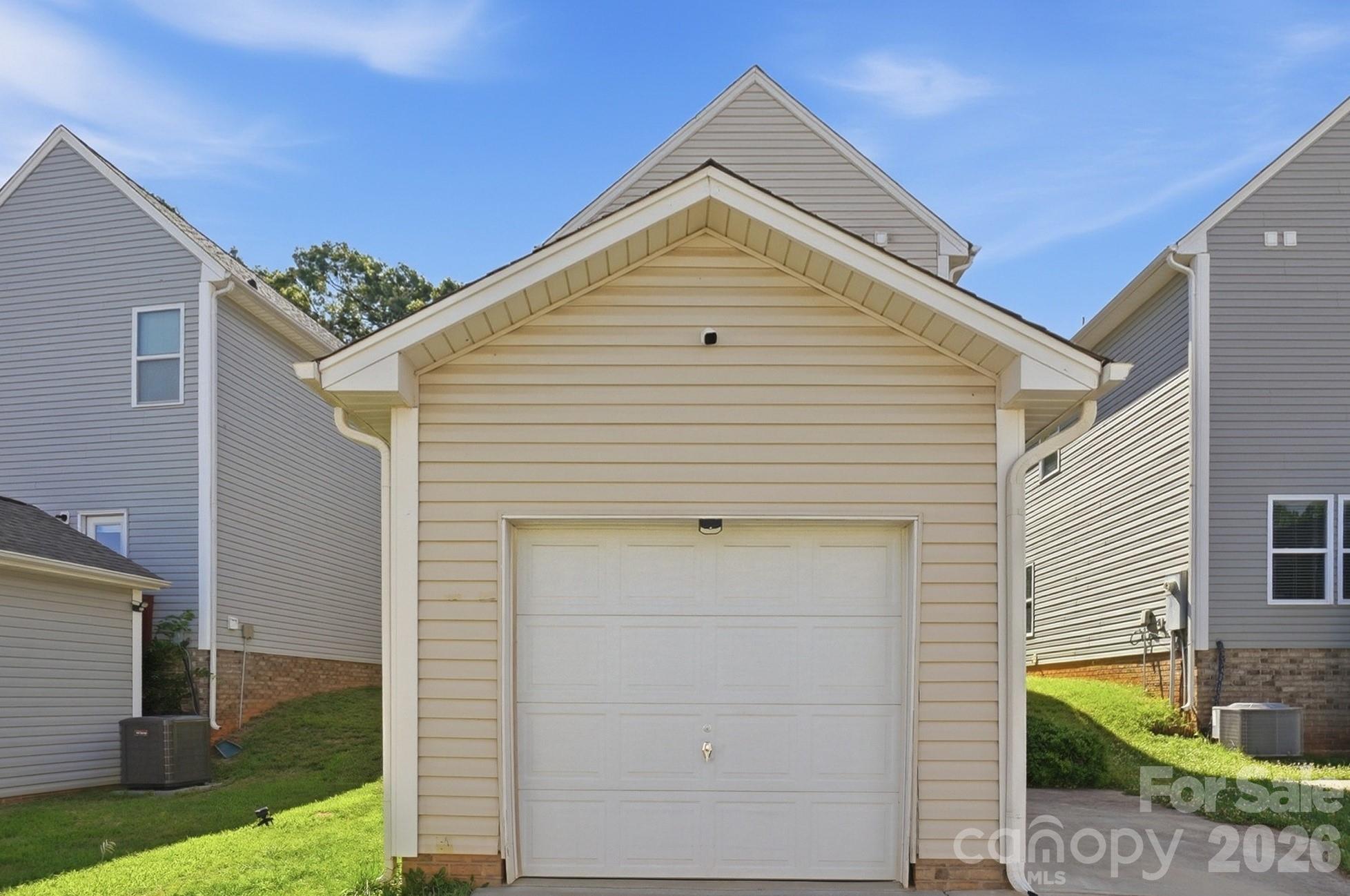 Single Family Residence at 11608 Galashiels Drive, Huntersville, photo 24 of 26