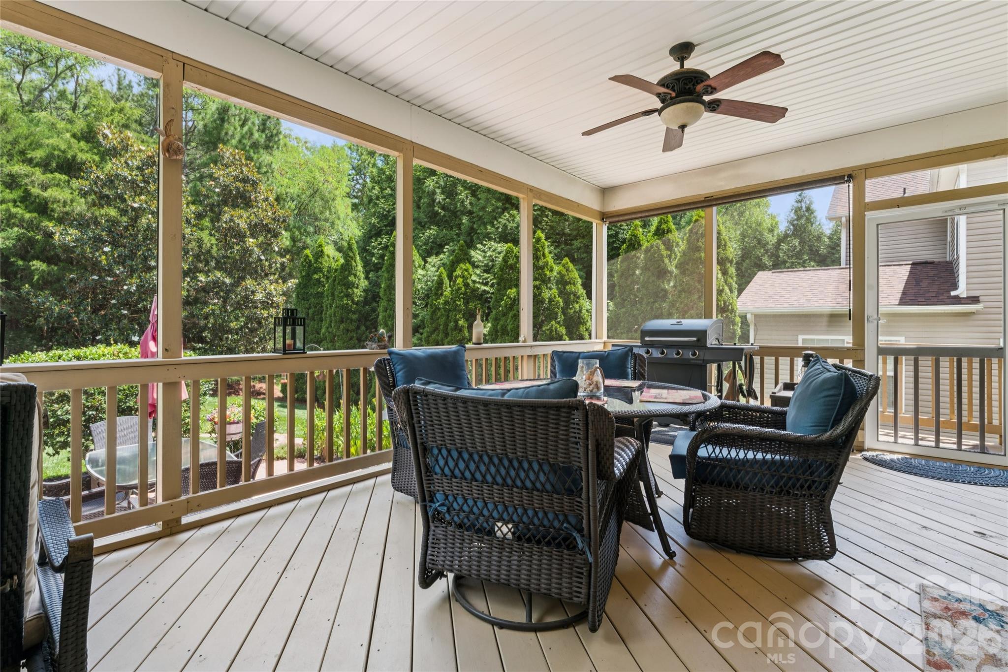 Spacious screened in deck - 8108 Penman Springs Drive, Waxhaw