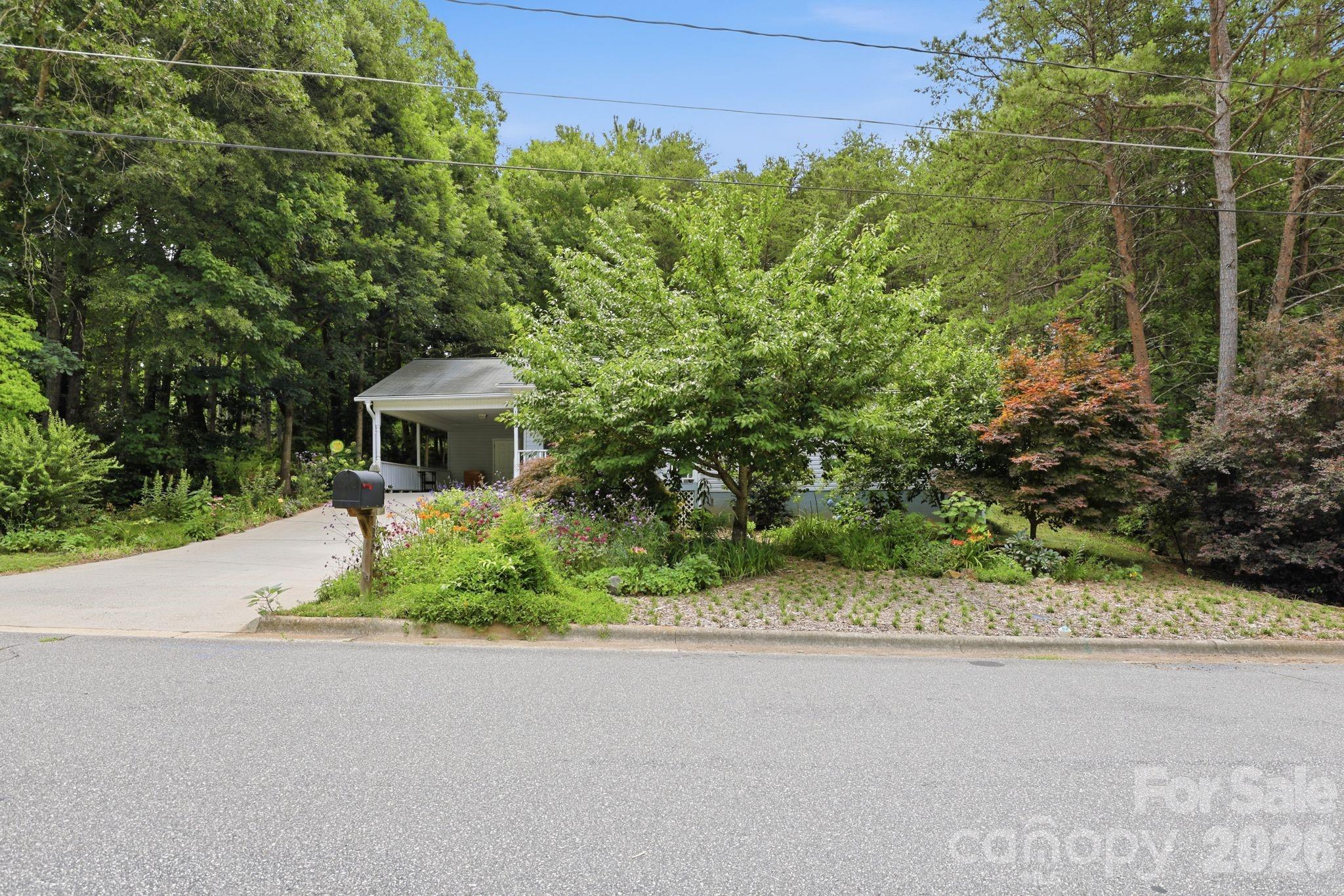 Single Family Residence at 15 Valley Street, Granite Falls, photo 4 of 27
