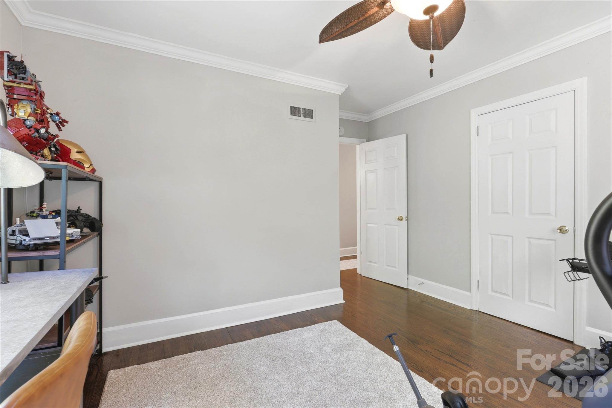 Single Family Residence at 2201 Armstrong Park Drive, Gastonia, photo 16 of 44