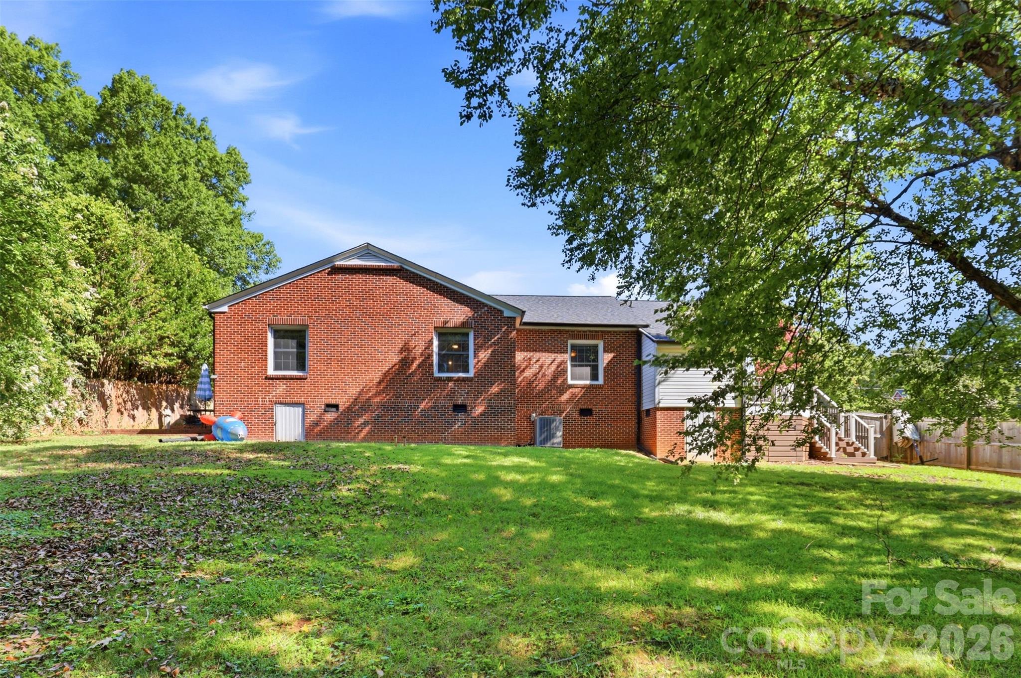 Large Lot - 2201 Armstrong Park Drive, Gastonia
