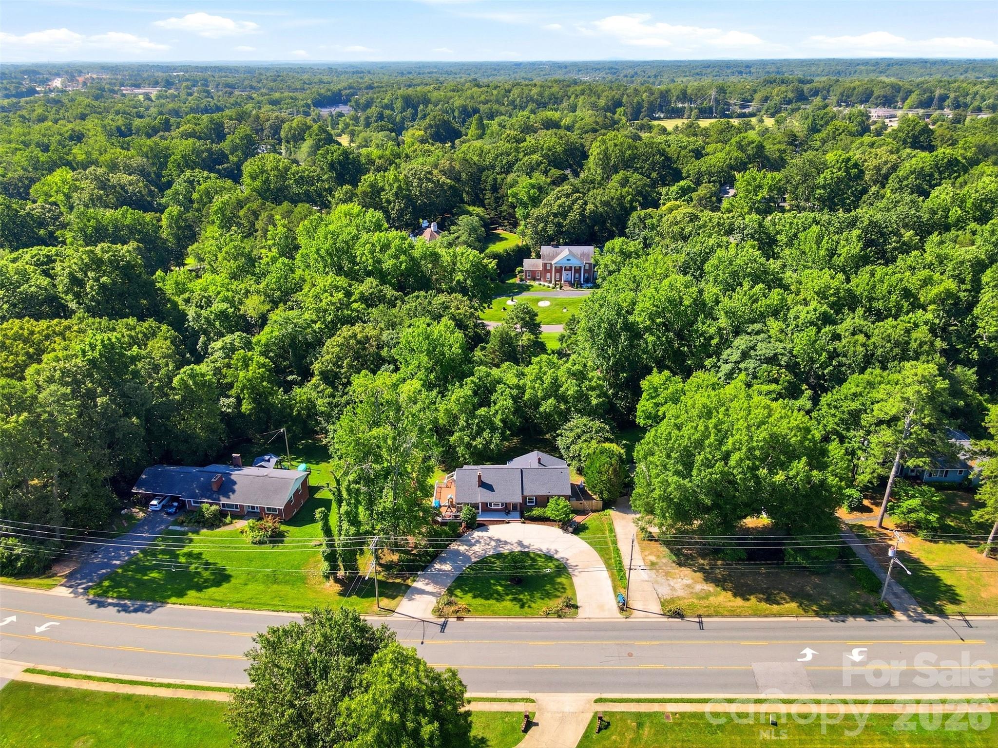 Single Family Residence at 2201 Armstrong Park Drive, Gastonia, photo 44 of 44