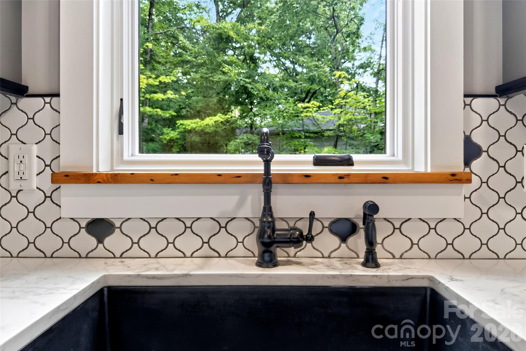 Single Family Residence at 78 Tupper Road, Black Mountain, photo 11 of 45