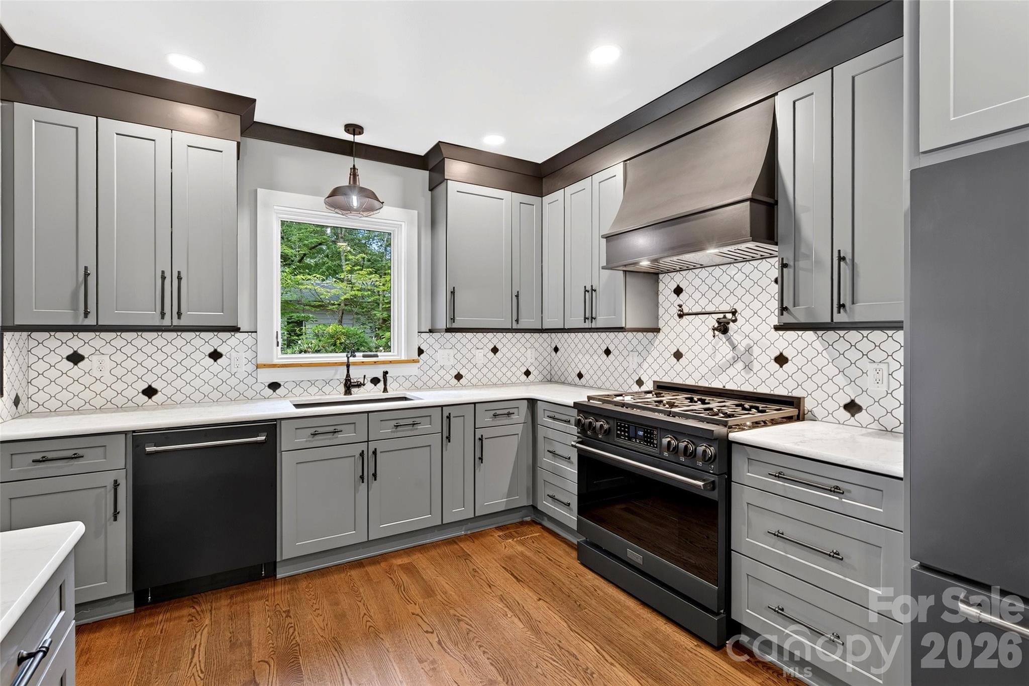 Single Family Residence at 78 Tupper Road, Black Mountain, photo 14 of 45