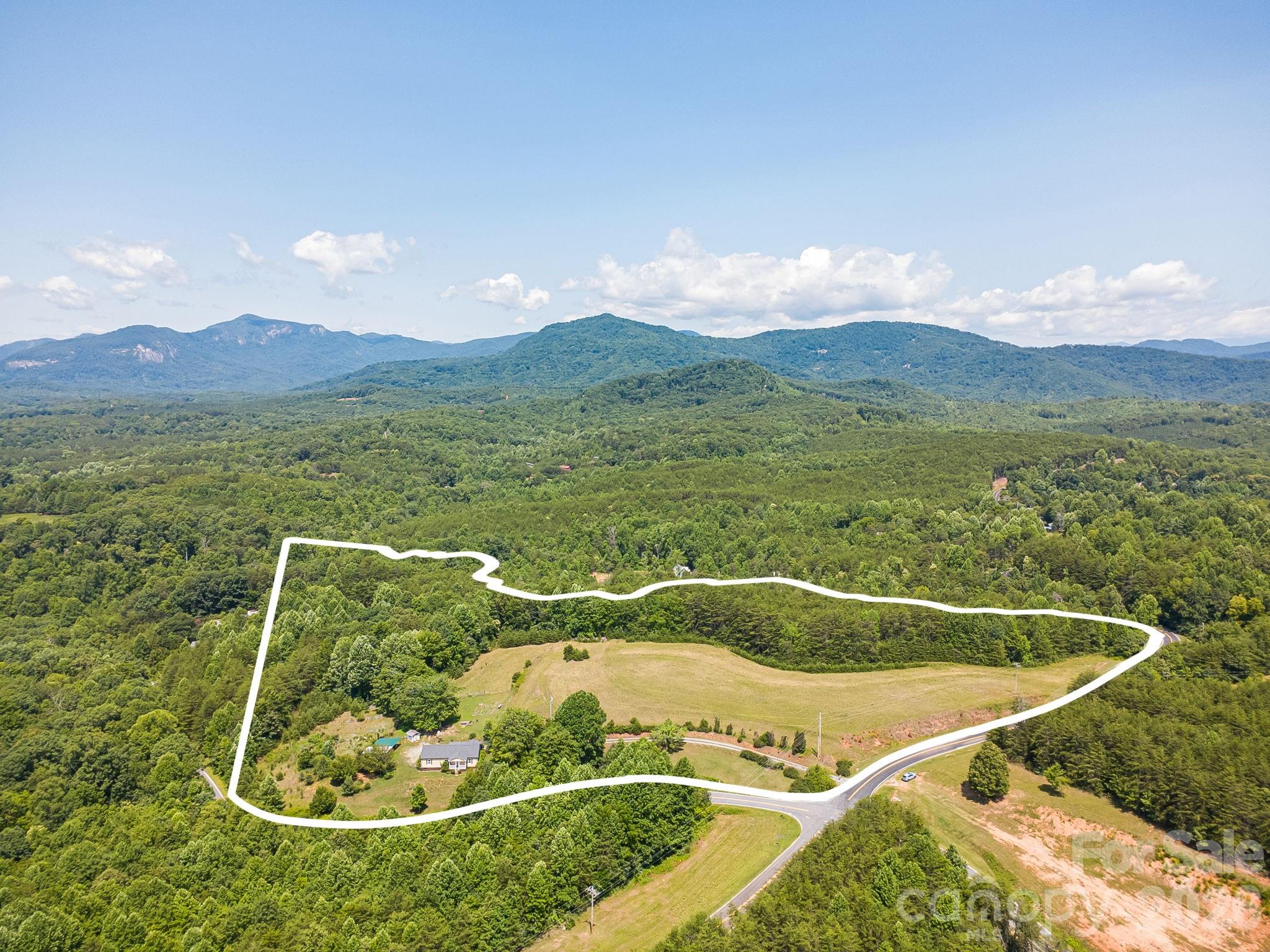 Boundary lines - 111 Bible School Road, Lake Lure