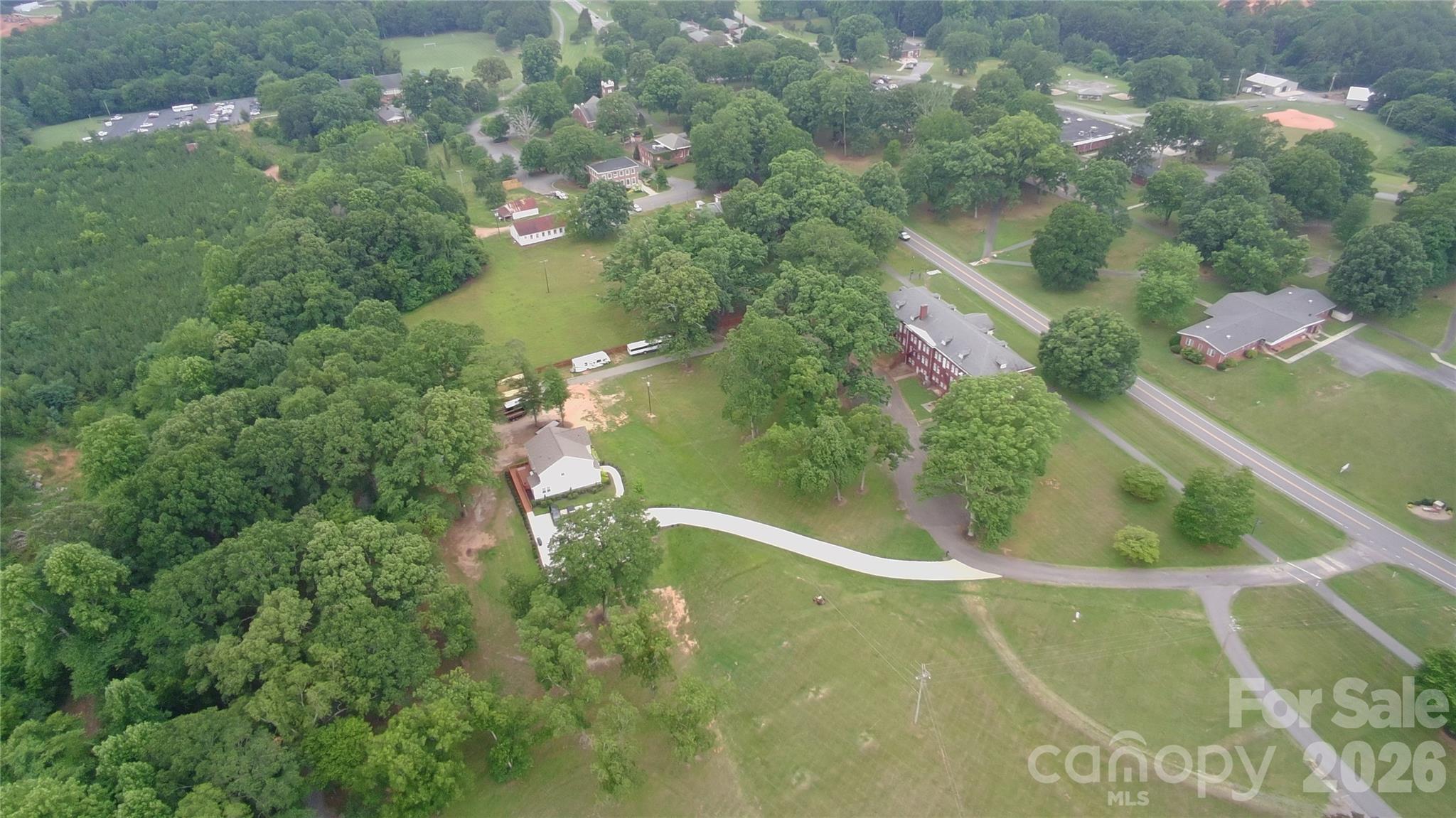 Special Purpose at 122 Frazier Loop, Troutman, photo 4 of 30