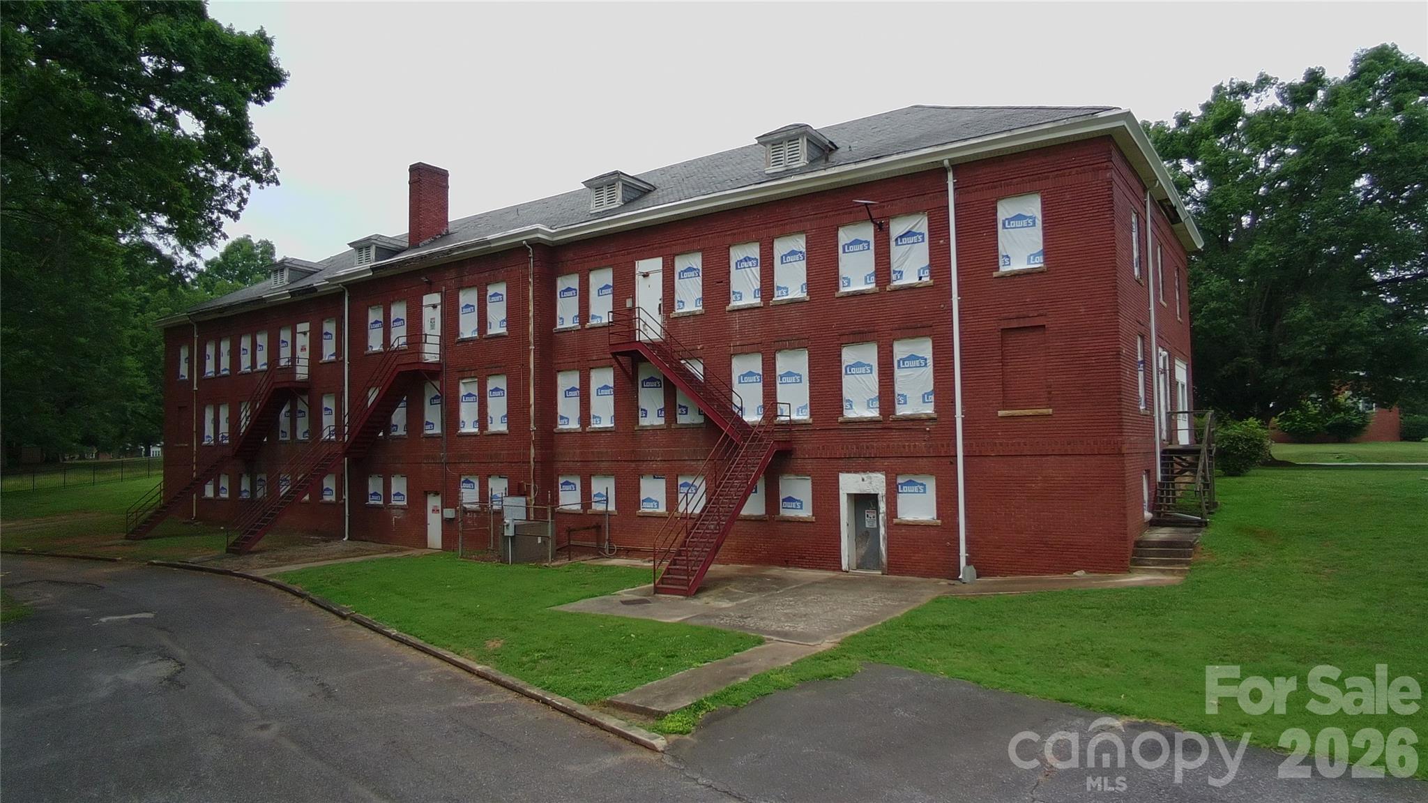 Special Purpose at 122 Frazier Loop, Troutman, photo 16 of 30
