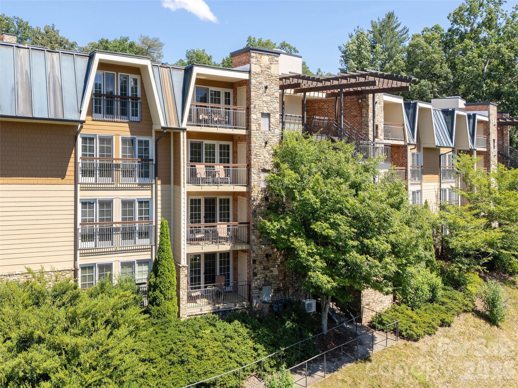 Condominium at 208 Bowling Park Road, Asheville, photo 2 of 27