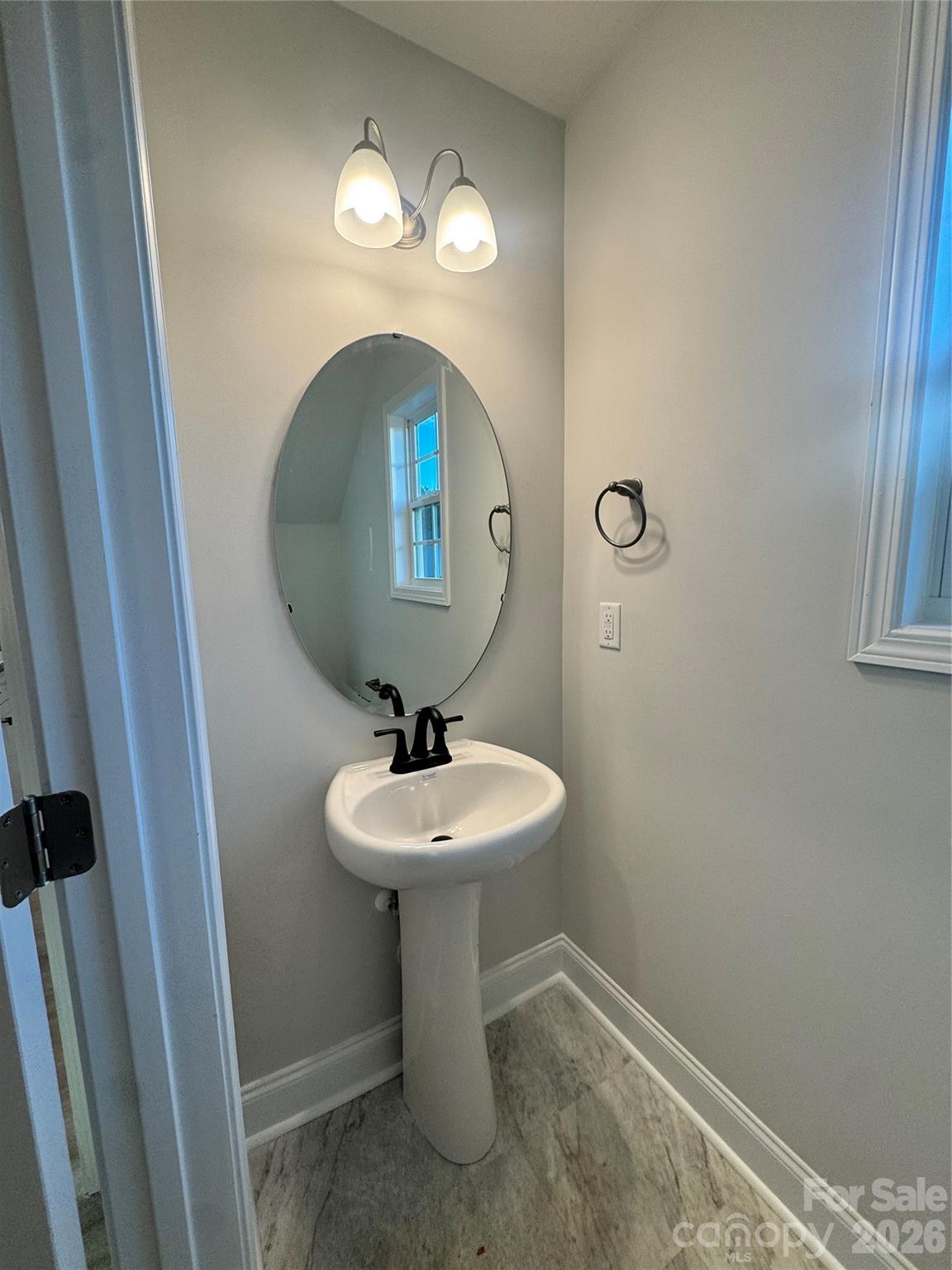 Half bath Representative Photo - 712 Inwood Hill Drive, Gastonia