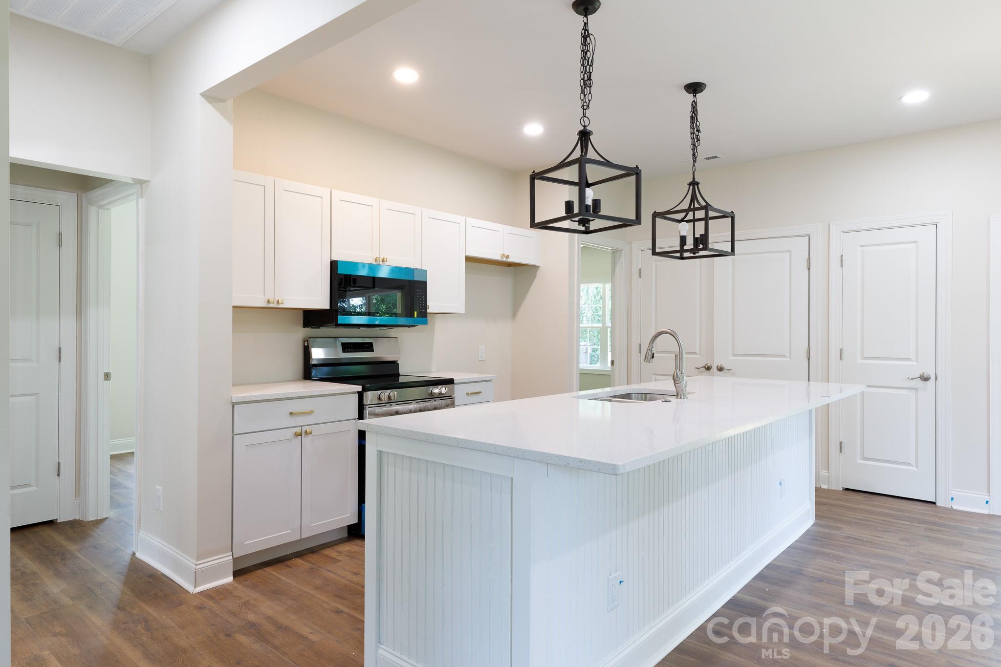 Single Family Residence at 314 Friedheim Road, Rock Hill, photo 6 of 27