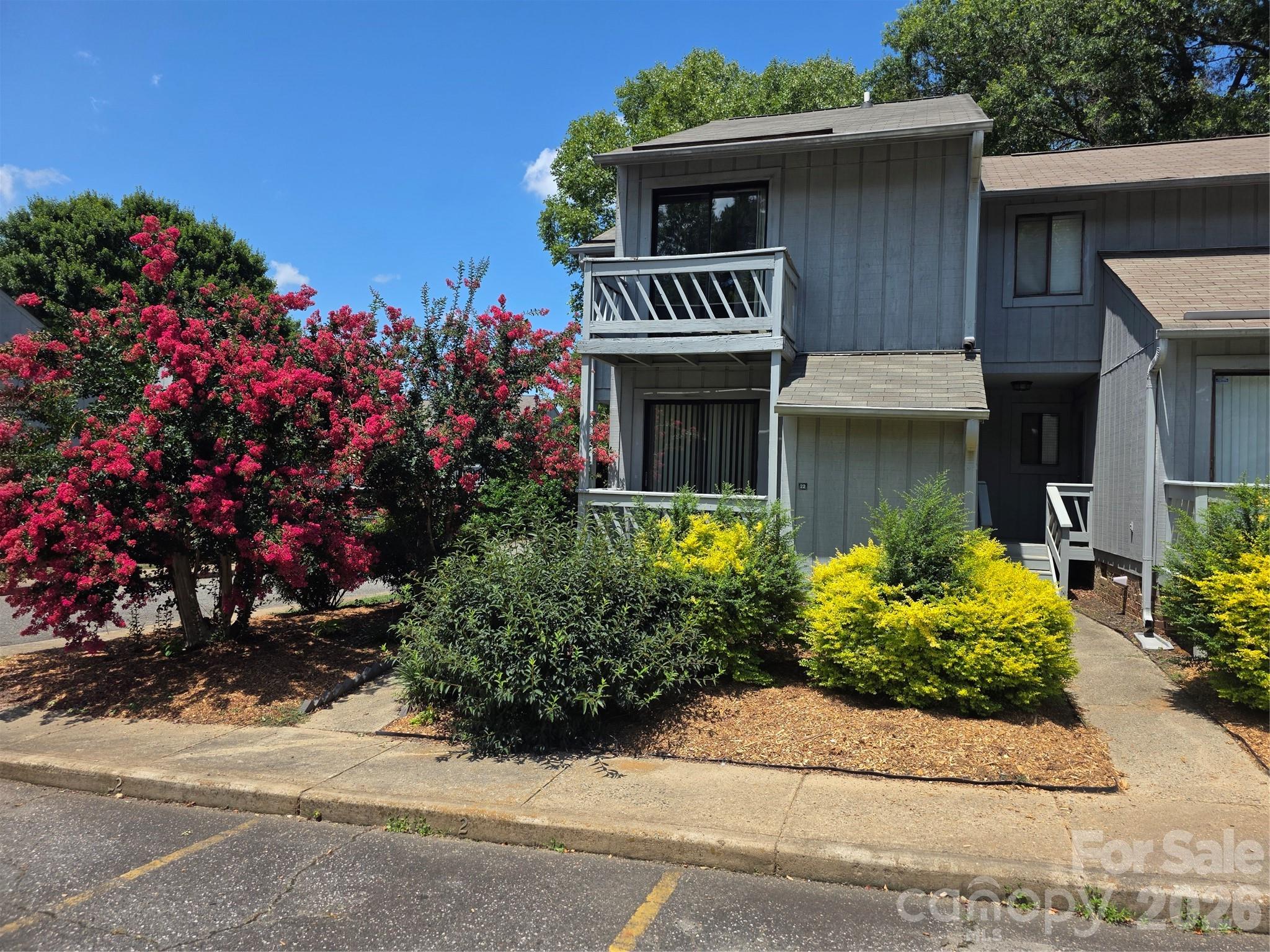 100 Willow Run Drive