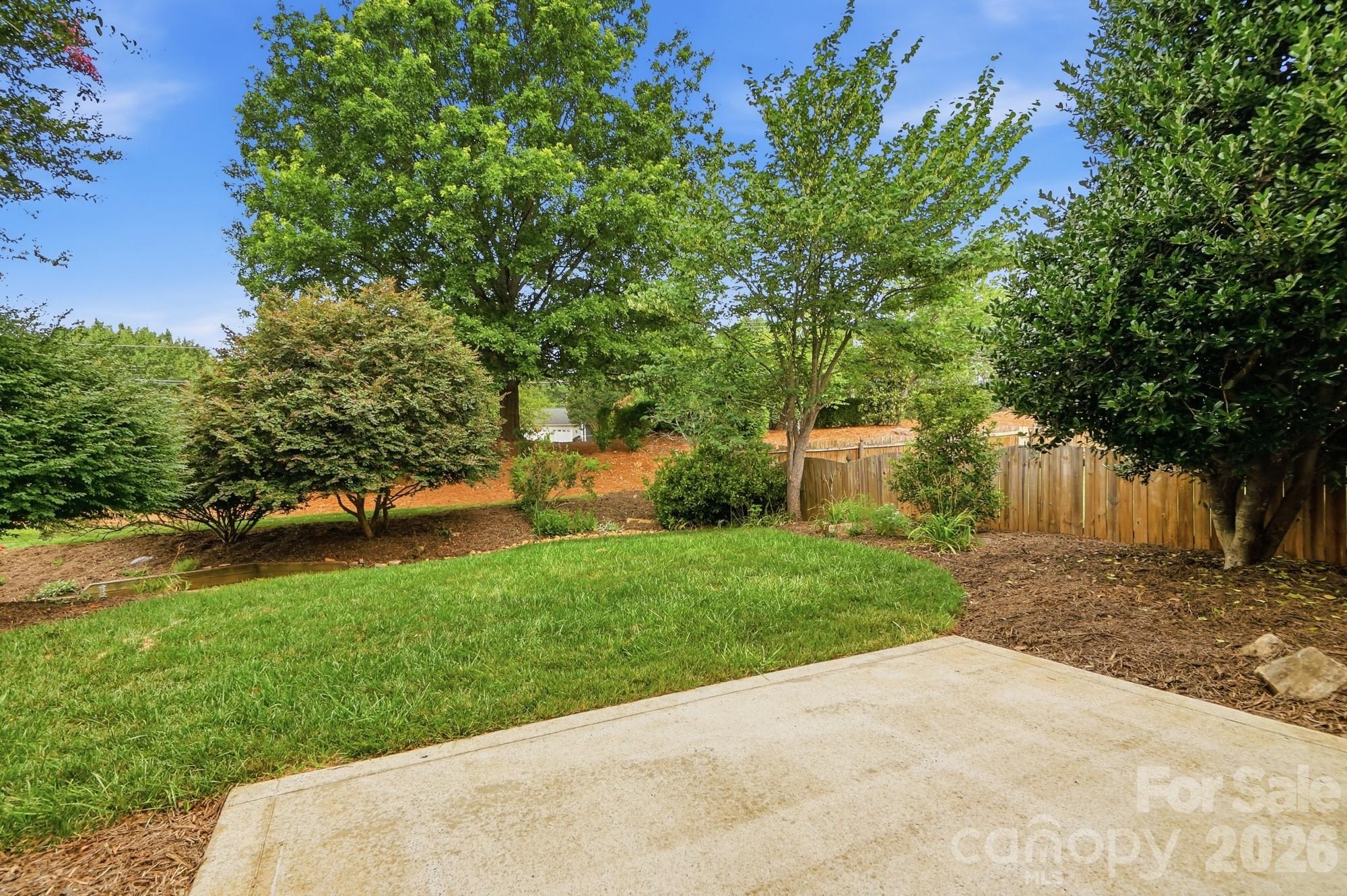 Single Family Residence at 1220 Afternoon Sun Road, Matthews, photo 32 of 34