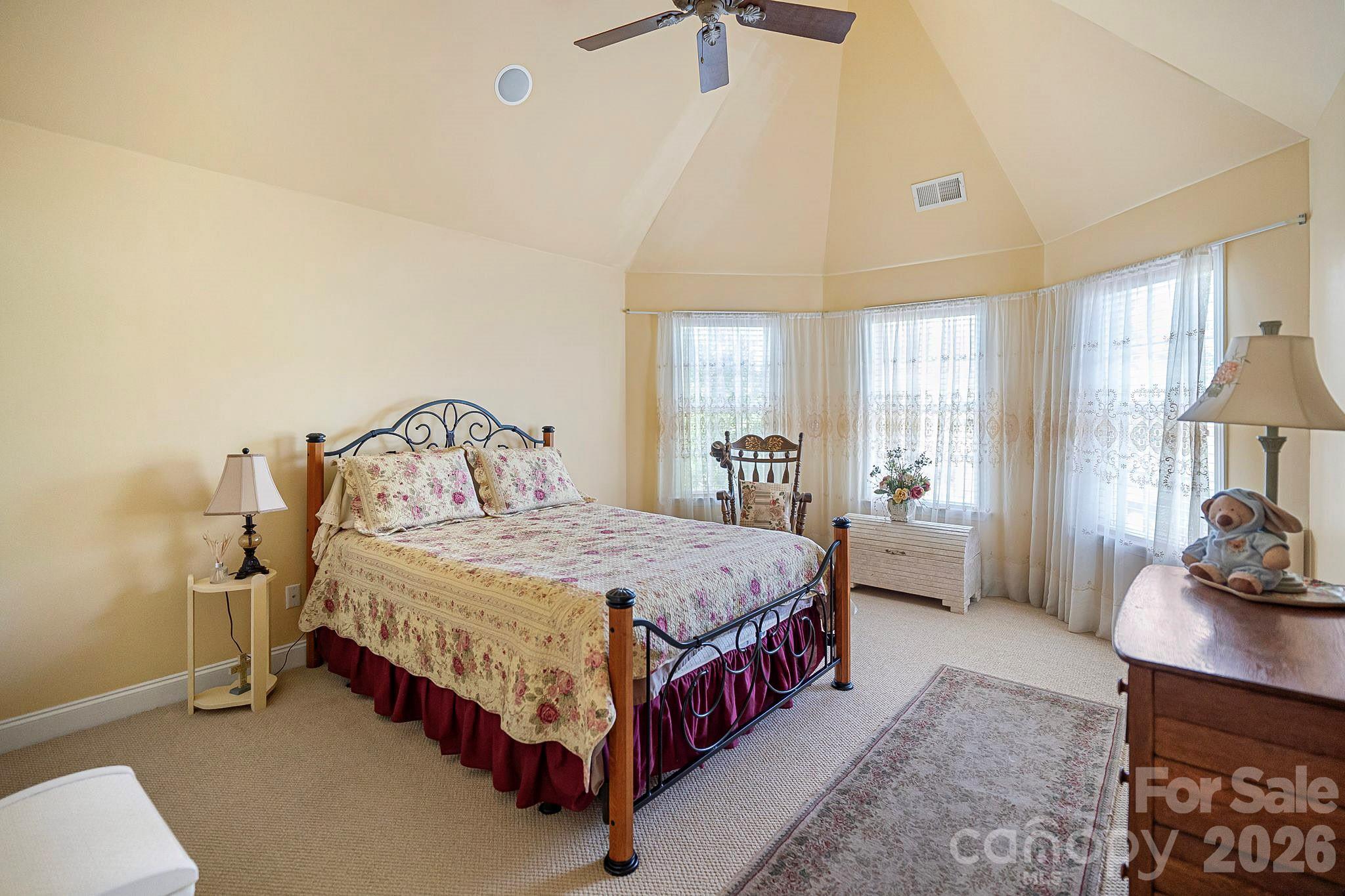 Single Family Residence at 10108 Squires Way, Cornelius, photo 25 of 47