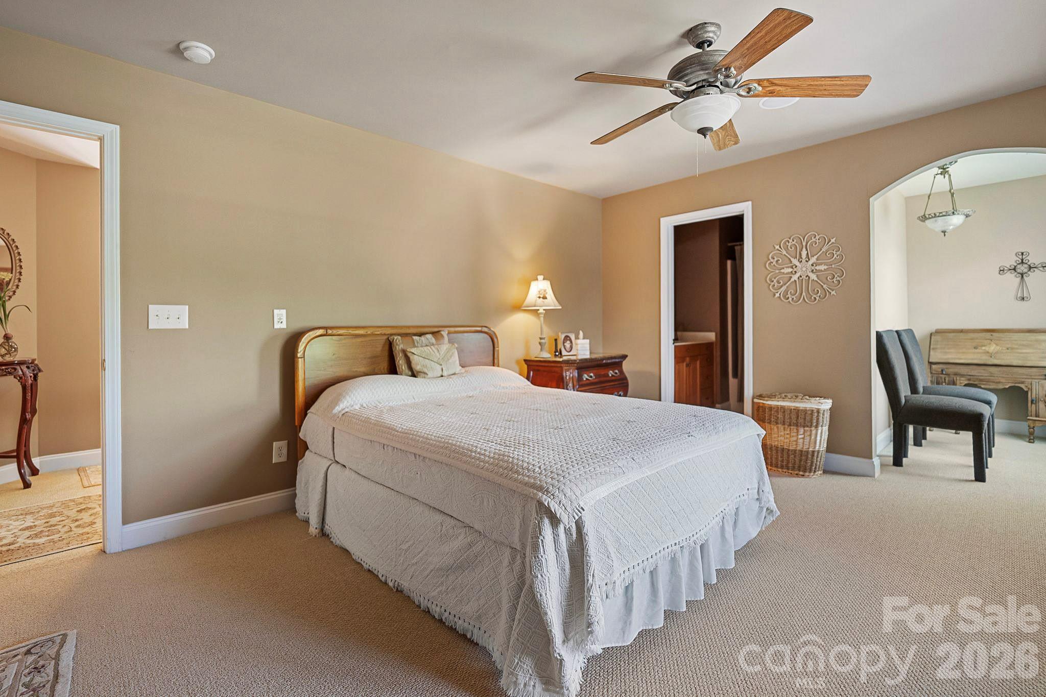 Single Family Residence at 10108 Squires Way, Cornelius, photo 28 of 47