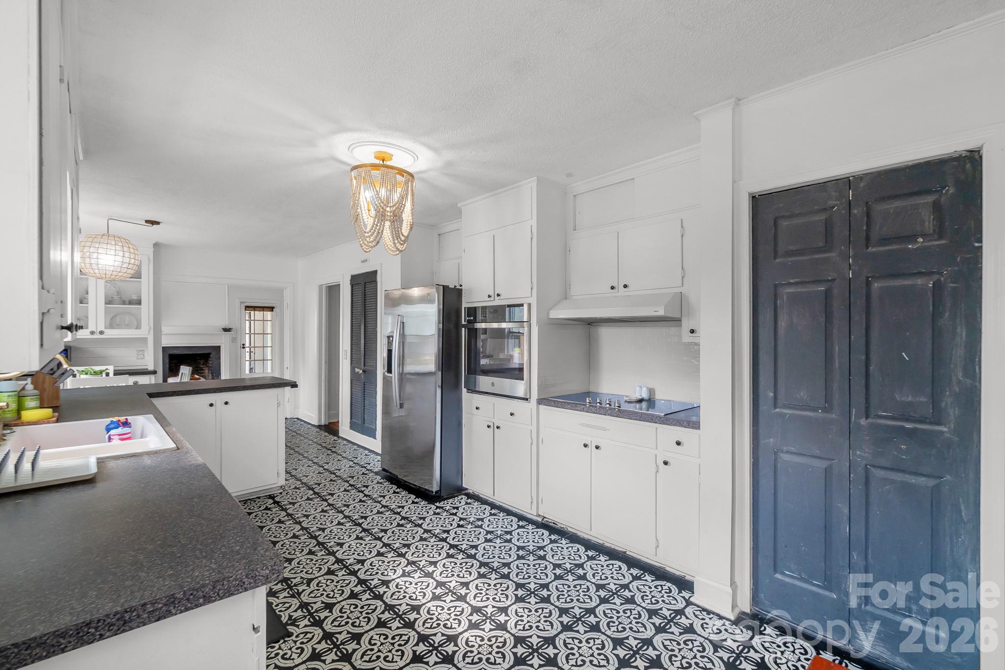 Single Family Residence at 316 S Matson Street, Kershaw, photo 25 of 45