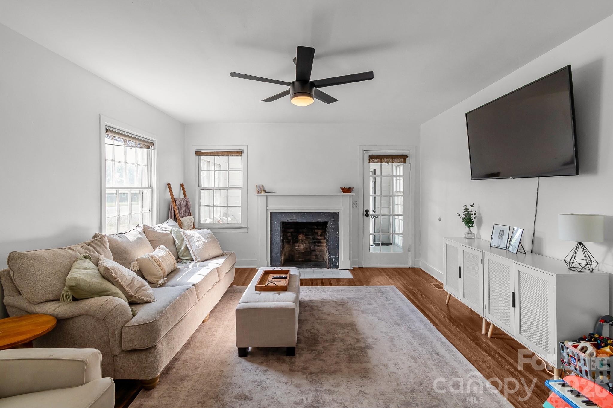 Single Family Residence at 316 S Matson Street, Kershaw, photo 38 of 45