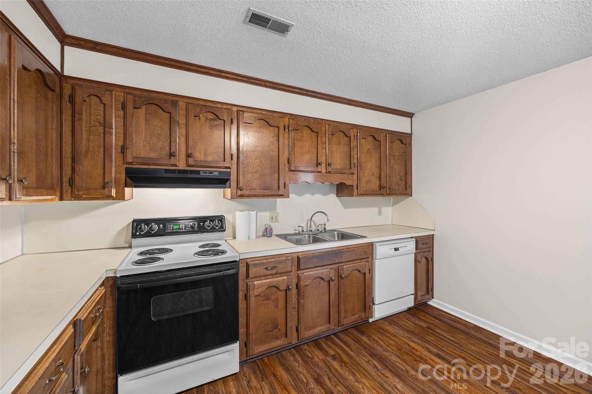 Condominium at 245 Pointe Circle, Rock Hill, photo 11 of 29