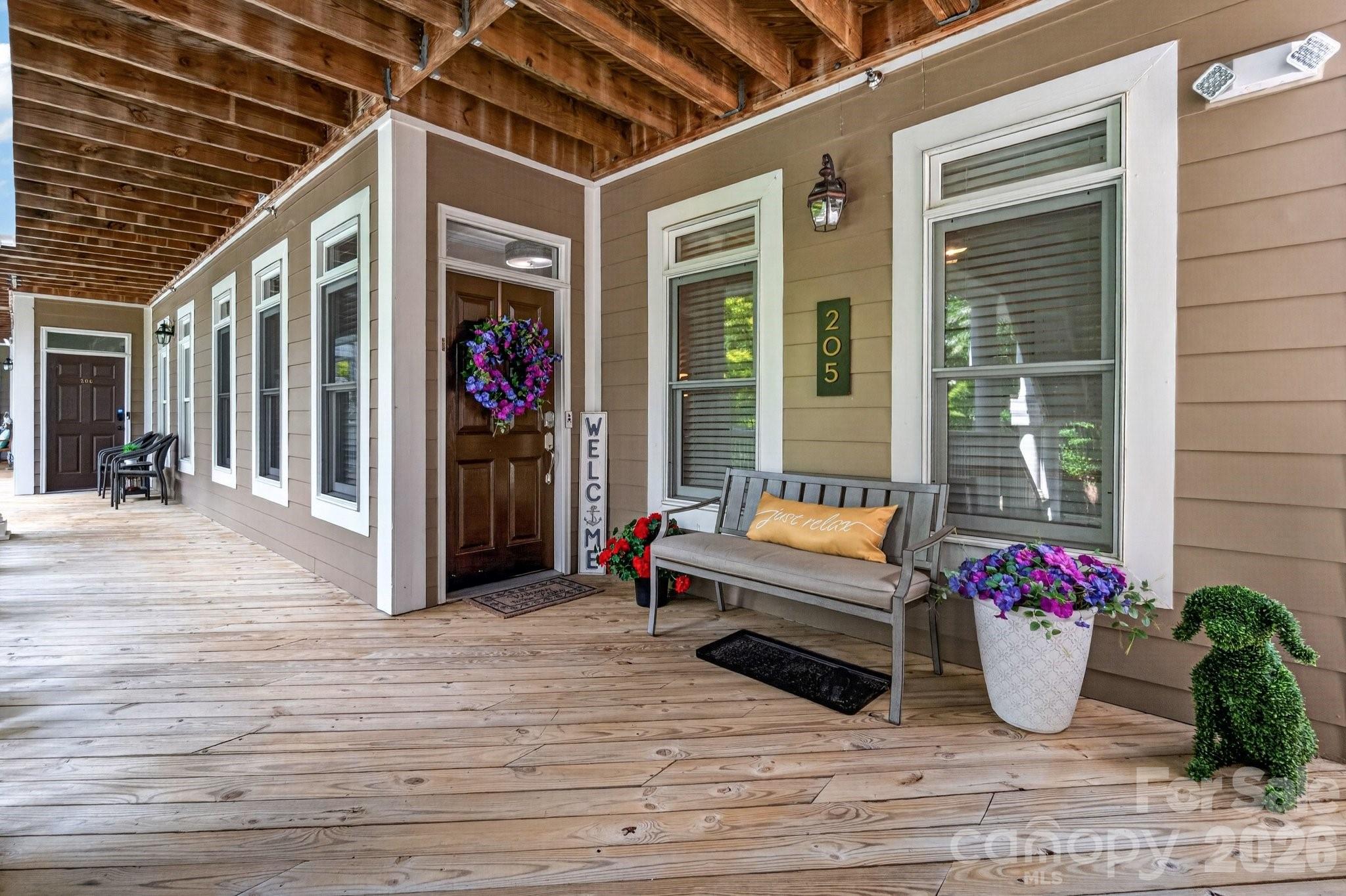 Condominium at 637 Williamson Road, Mooresville, photo 6 of 35