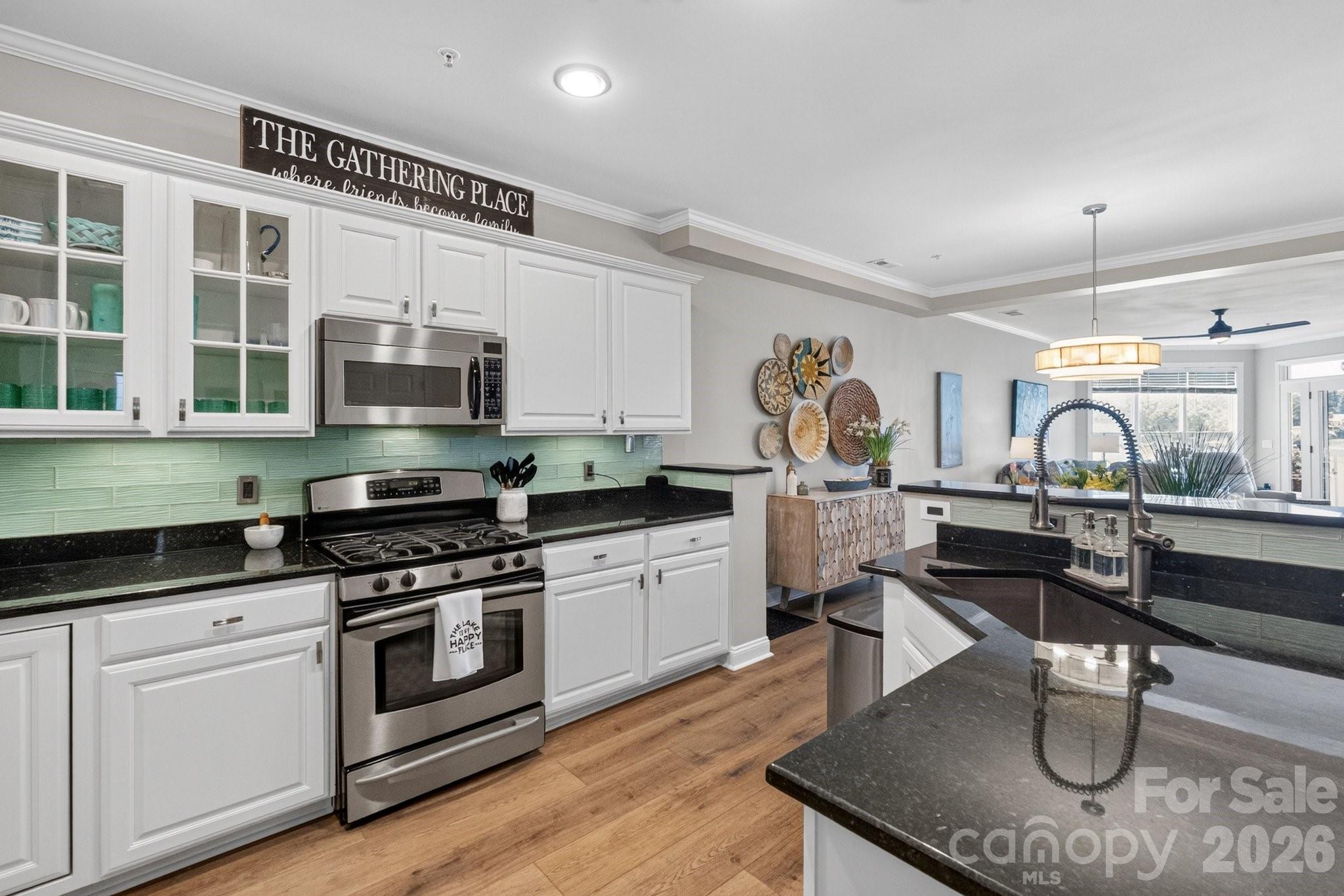 Condominium at 637 Williamson Road, Mooresville, photo 8 of 35