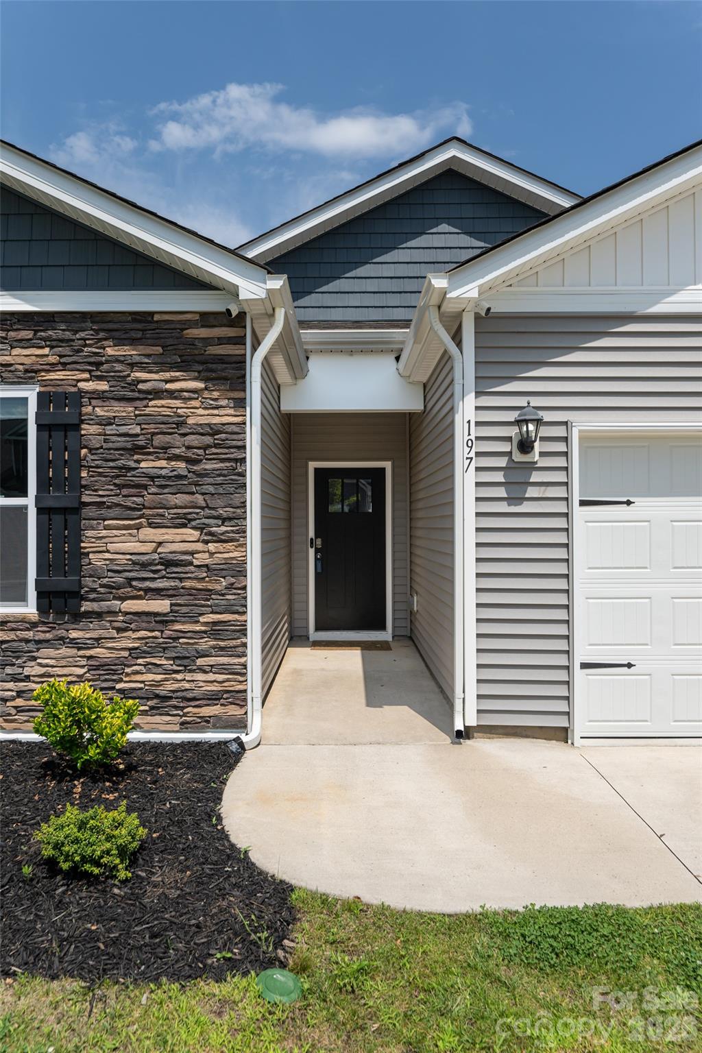 Single Family Residence at 197 Wheatfield Road, Fletcher, photo 4 of 44