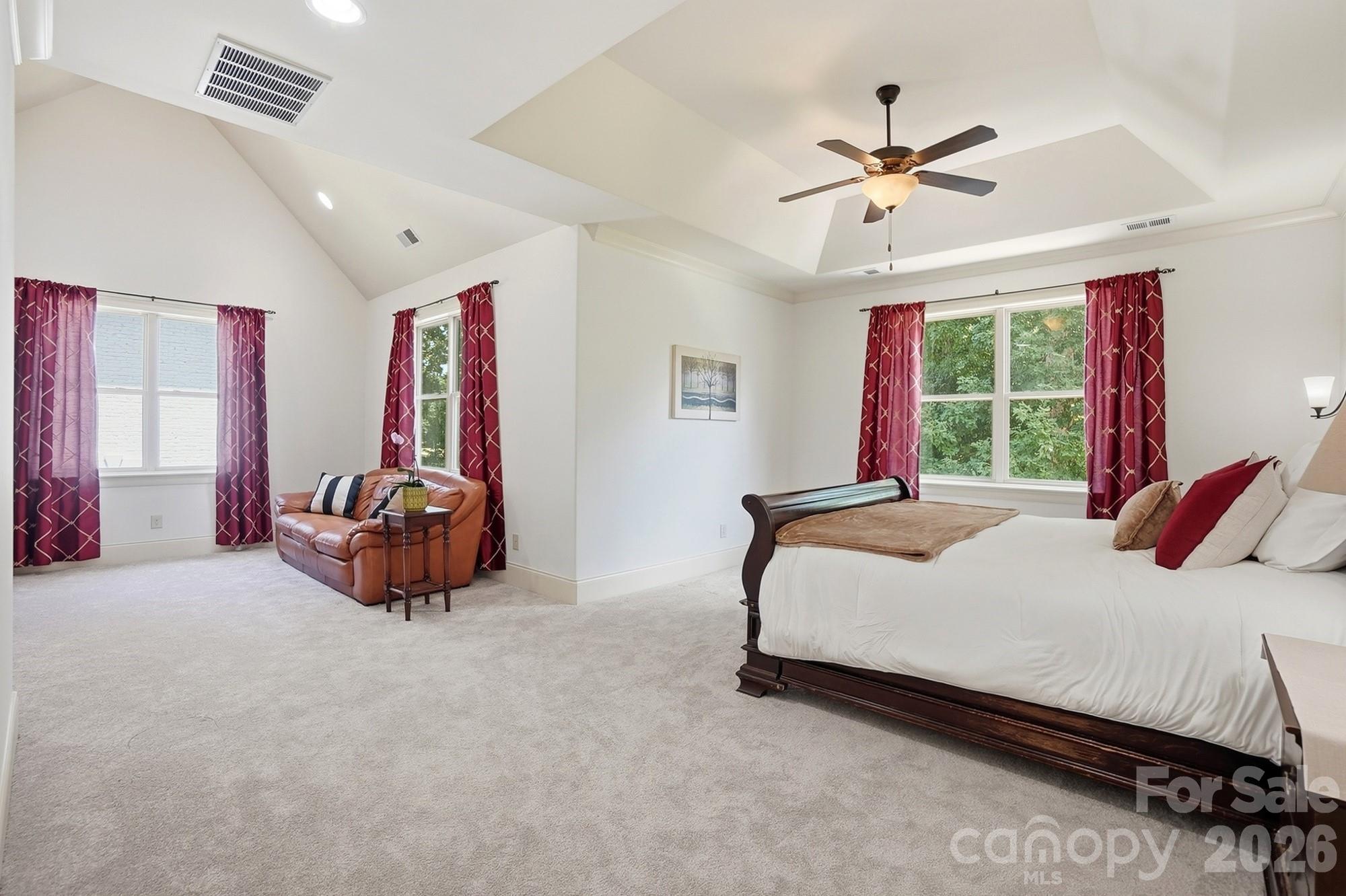 Single Family Residence at 13302 Bally Bunnion Way, Davidson, photo 21 of 48