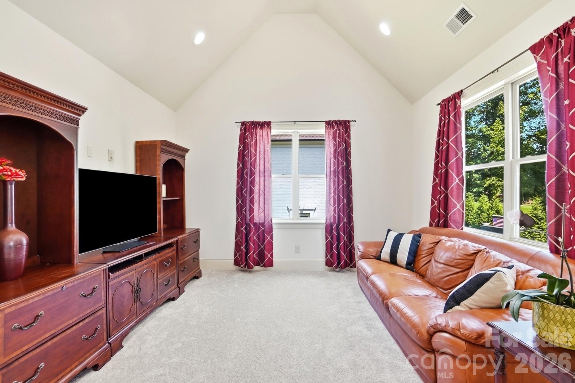 Single Family Residence at 13302 Bally Bunnion Way, Davidson, photo 23 of 48