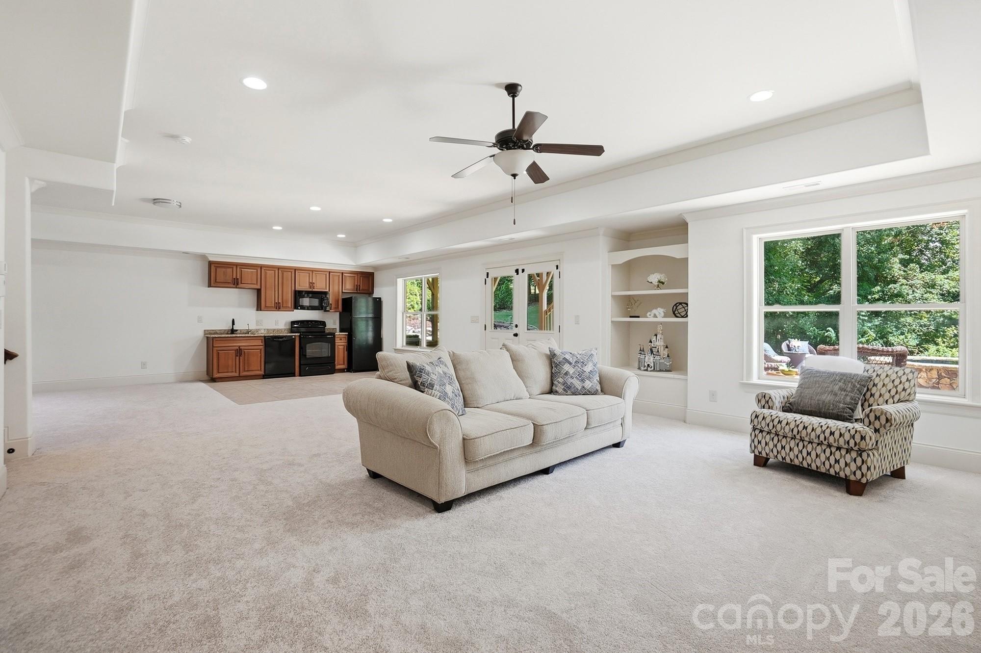 Single Family Residence at 13302 Bally Bunnion Way, Davidson, photo 35 of 48