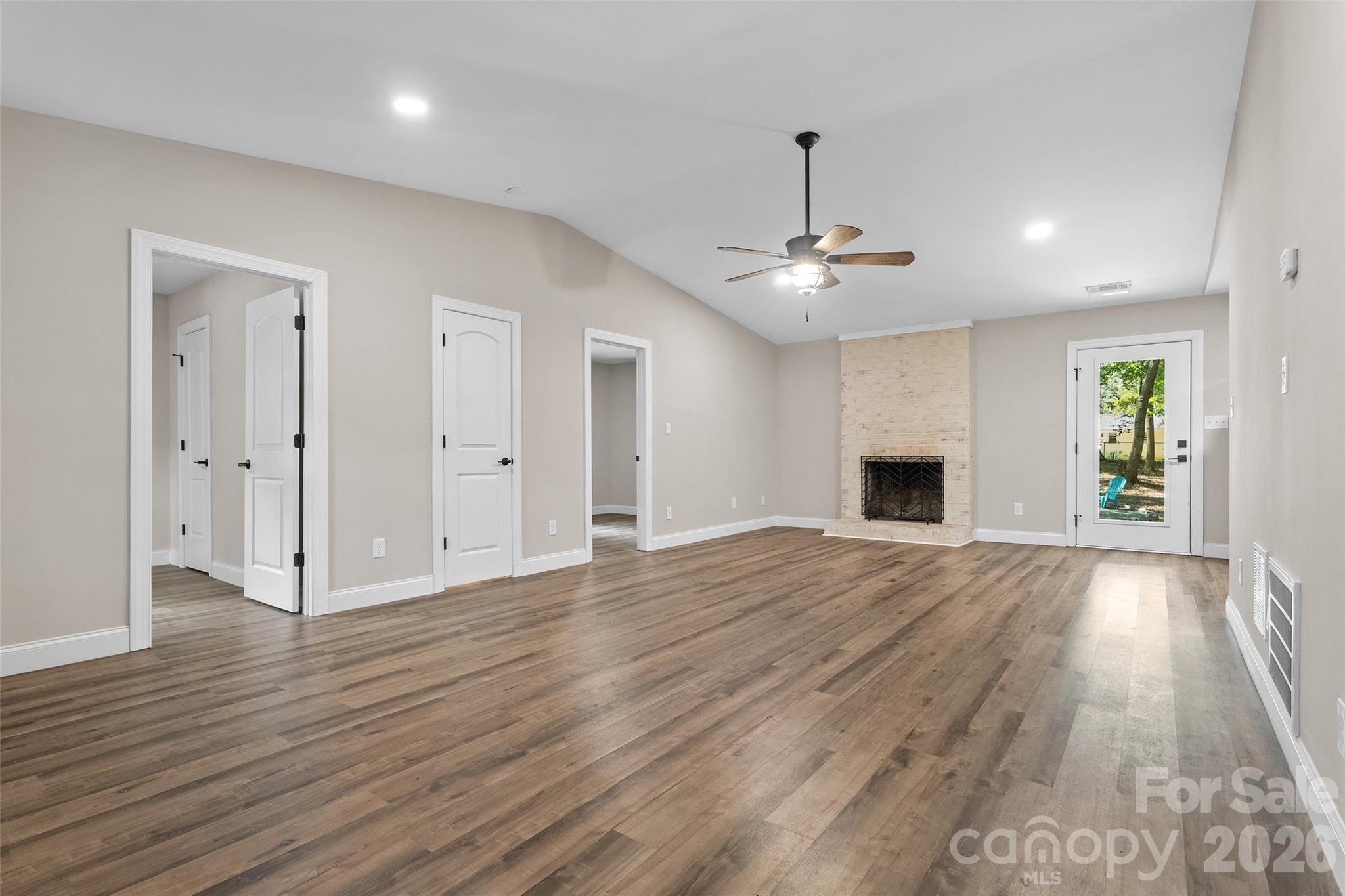 Single Family Residence at 317 Jackson Place, Matthews, photo 12 of 36