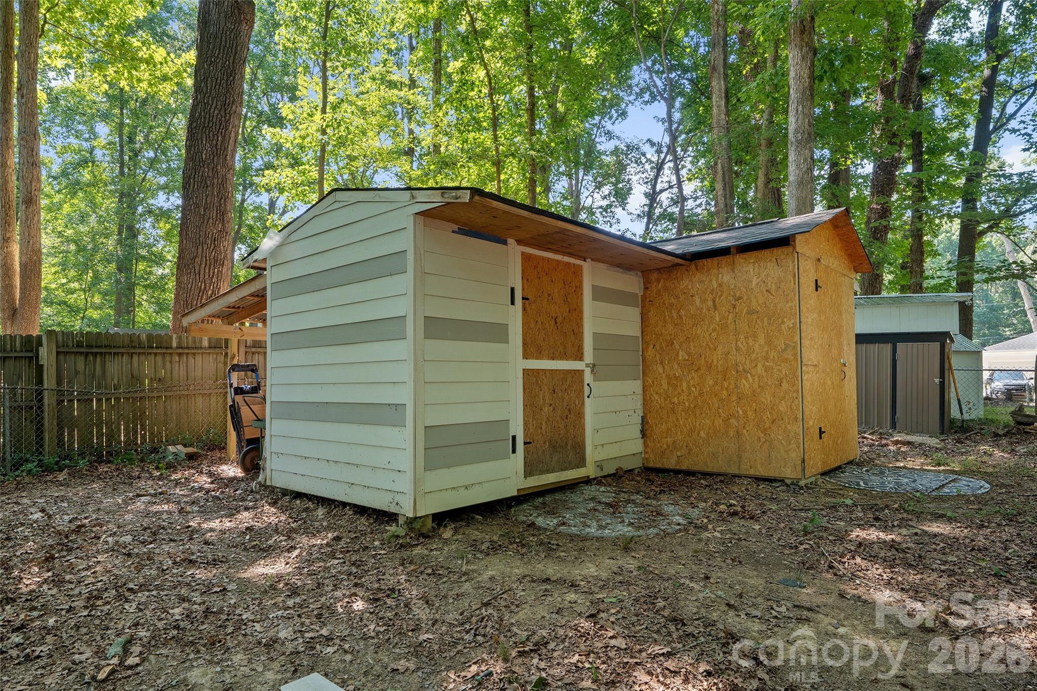 Single Family Residence at 317 Jackson Place, Matthews, photo 28 of 36