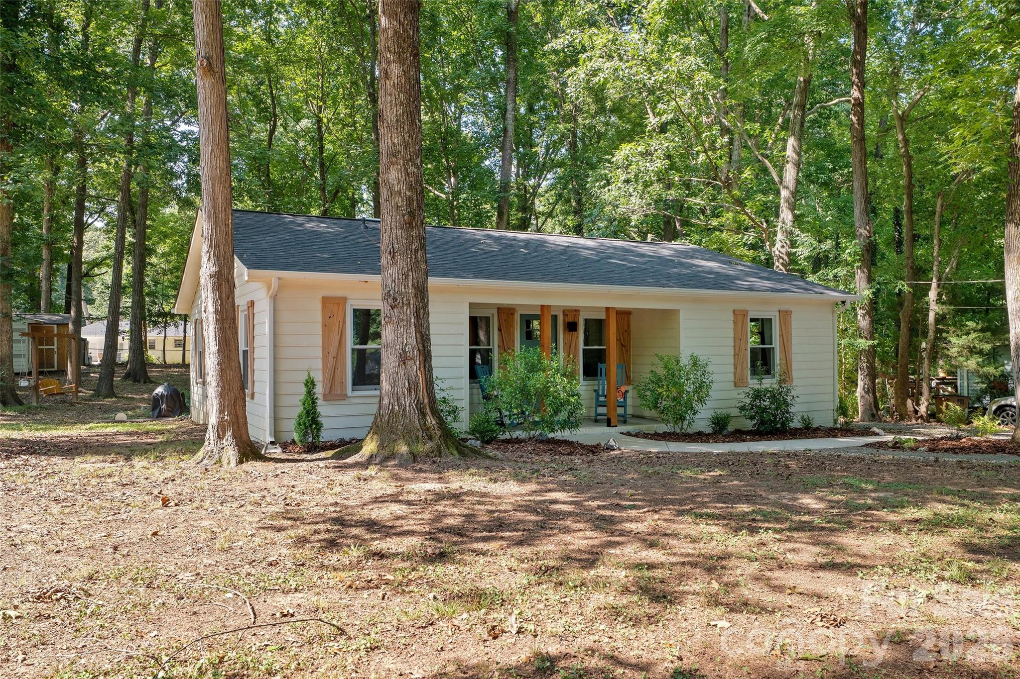 Single Family Residence at 317 Jackson Place, Matthews, photo 33 of 36