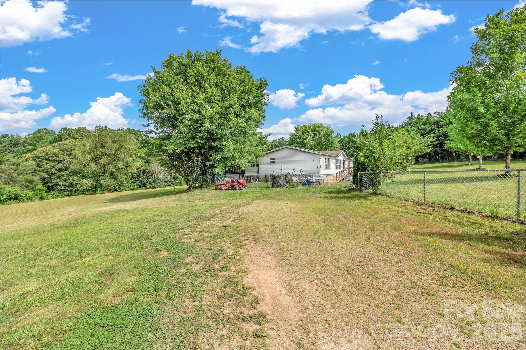 Single Family Residence at 147 High Valley Estates Drive, Alexander, photo 2 of 20