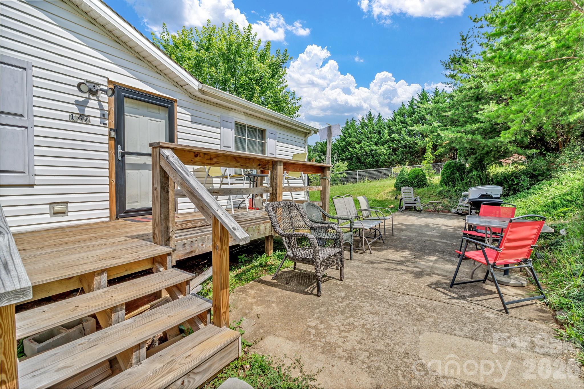 Single Family Residence at 147 High Valley Estates Drive, Alexander, photo 3 of 20