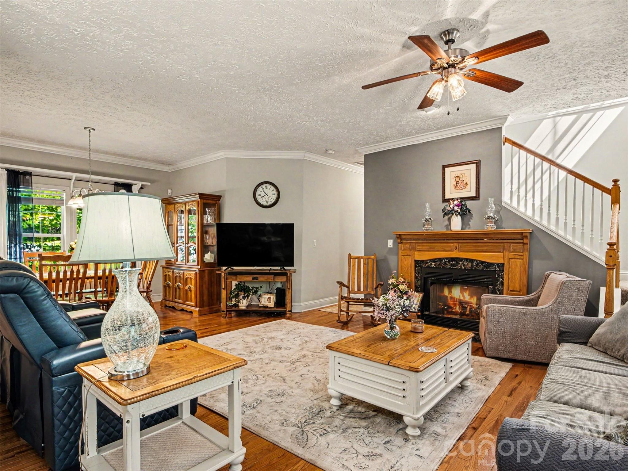 Single Family Residence at 915 Ostwalt Amity Road, Statesville, photo 10 of 37
