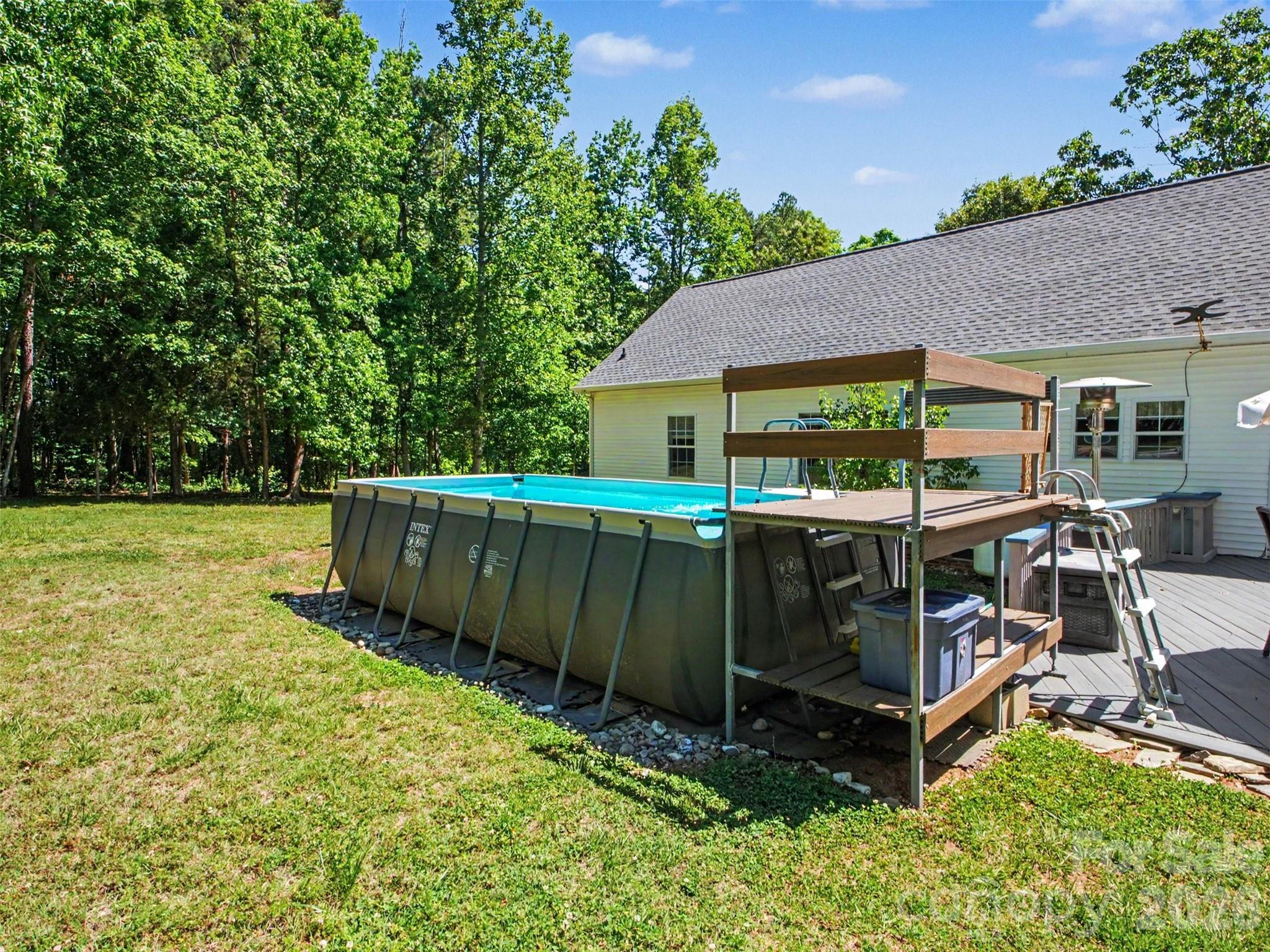 Single Family Residence at 915 Ostwalt Amity Road, Statesville, photo 29 of 37