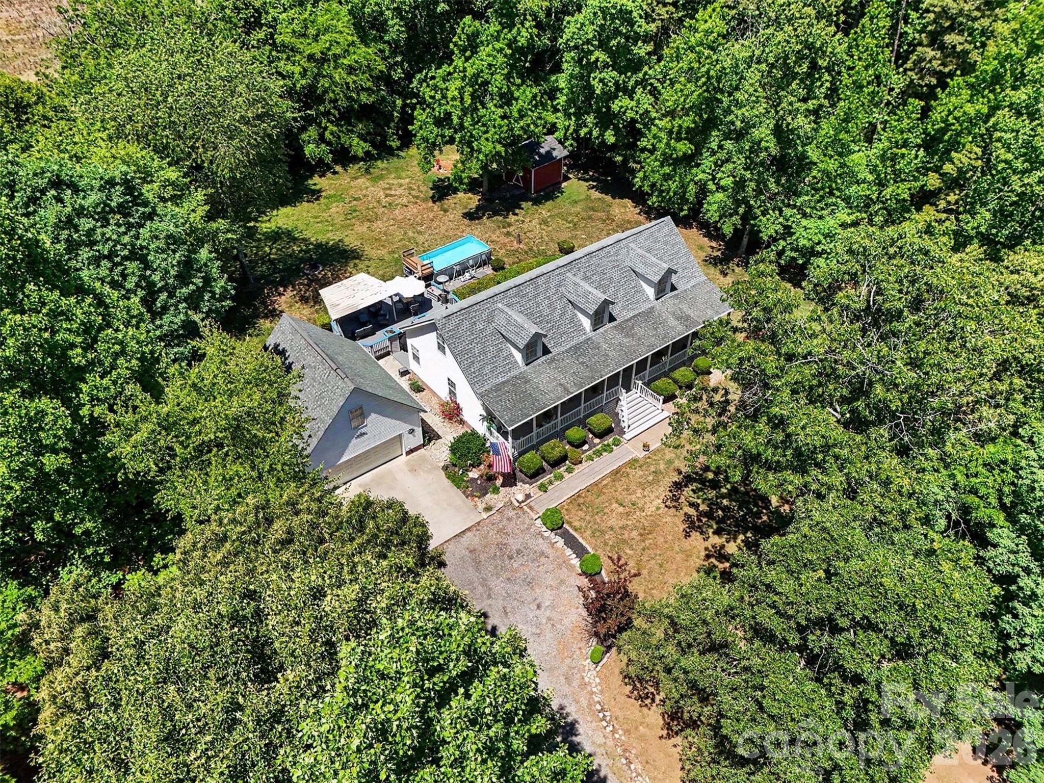 Single Family Residence at 915 Ostwalt Amity Road, Statesville, photo 3 of 37