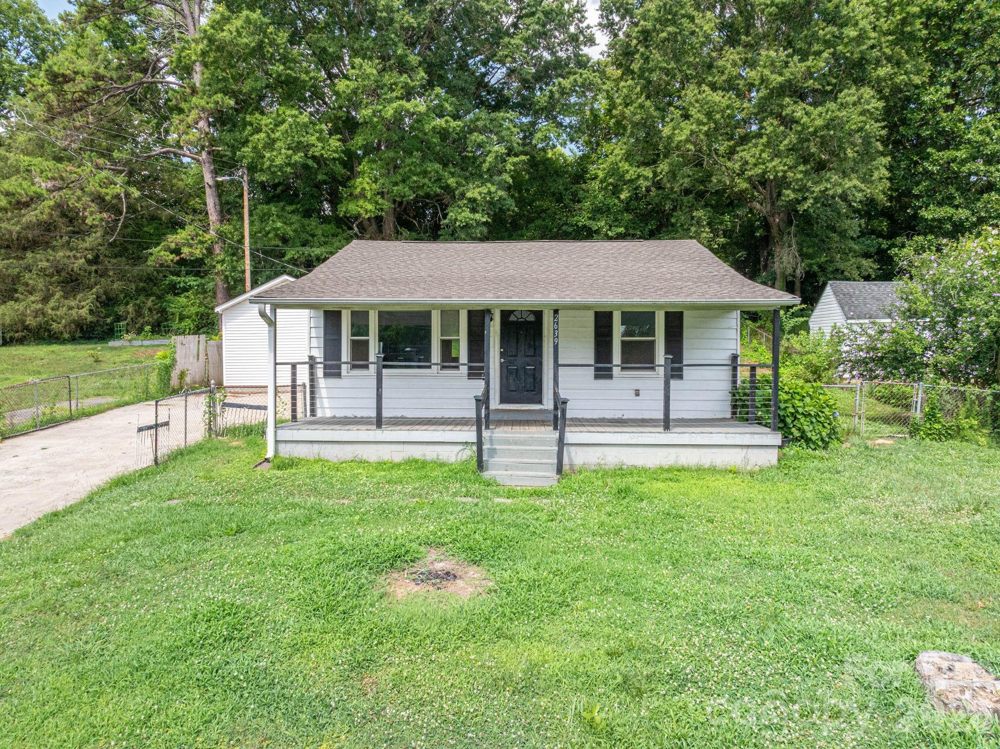 2639 Springbrook Circle