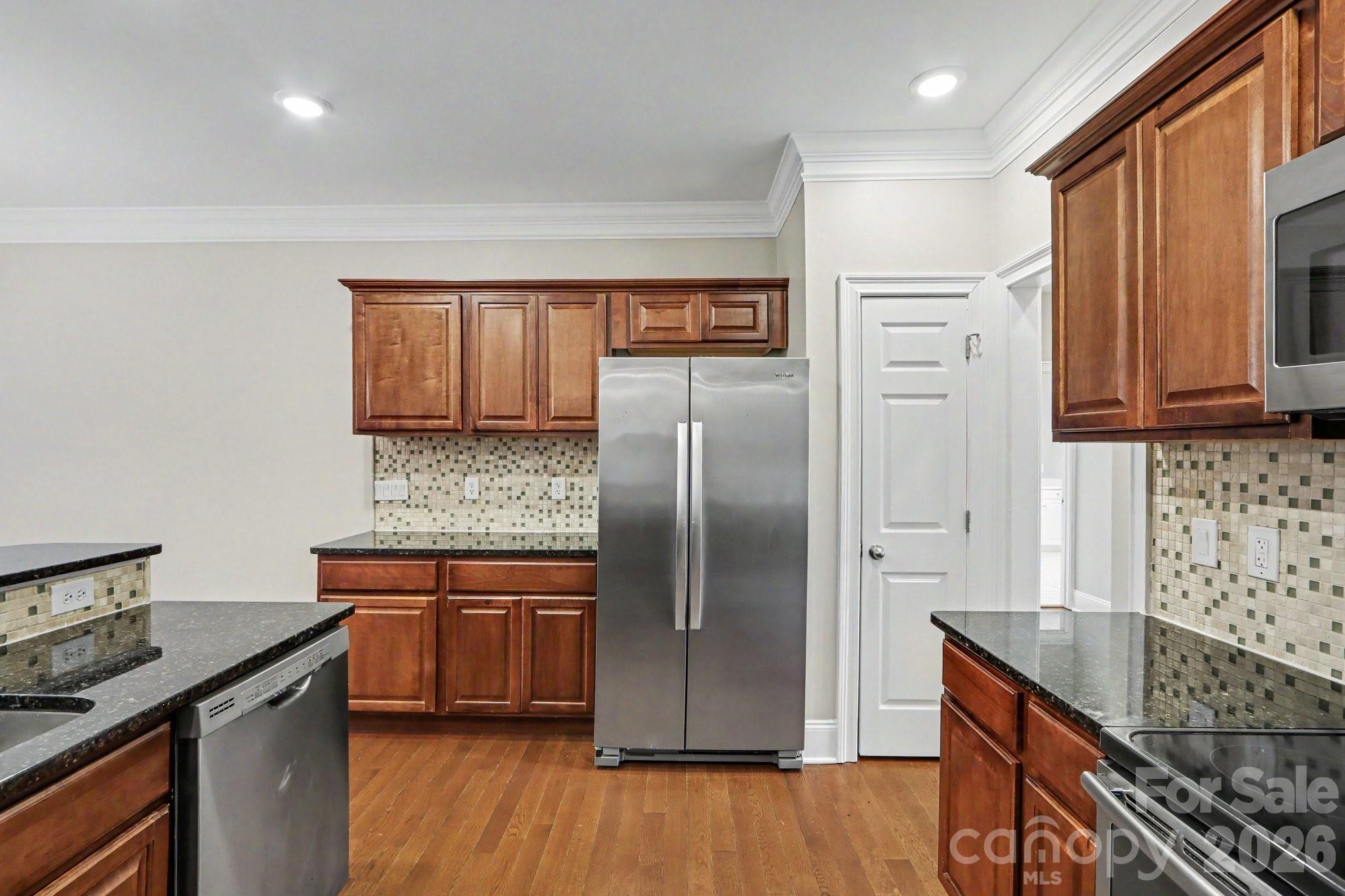 Single Family Residence at 18611 Reflection Rock Court, Davidson, photo 9 of 29