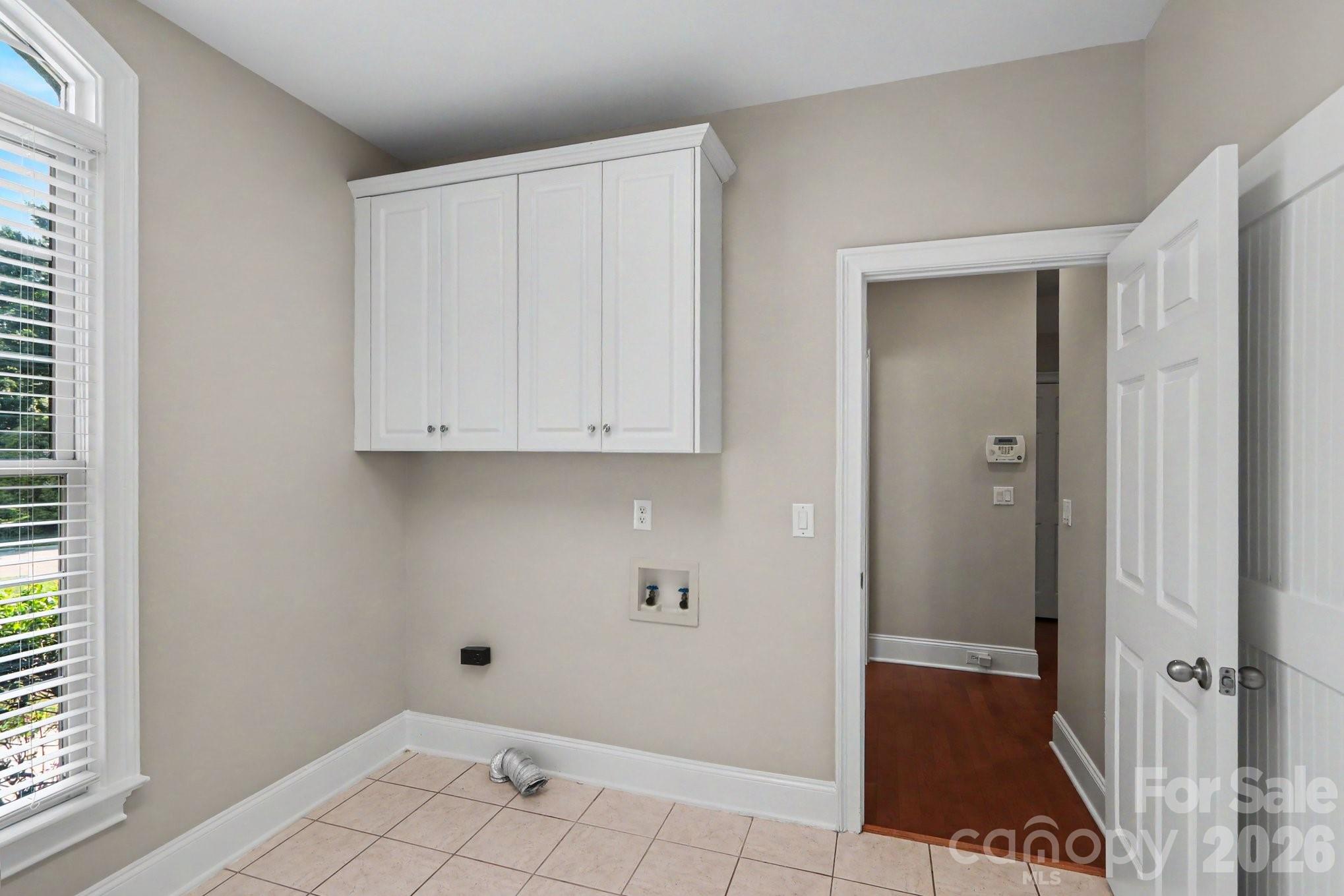 Single Family Residence at 18611 Reflection Rock Court, Davidson, photo 25 of 29