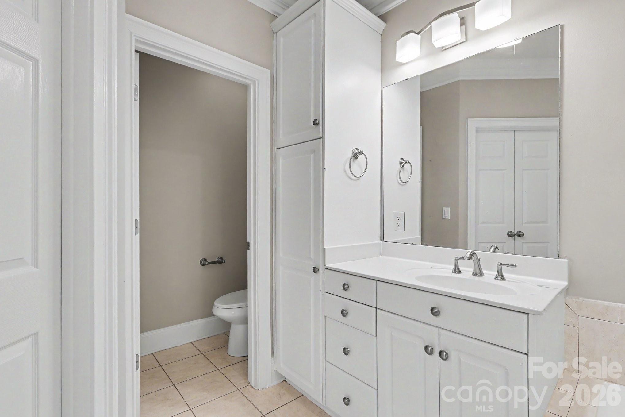 Single Family Residence at 18611 Reflection Rock Court, Davidson, photo 26 of 29
