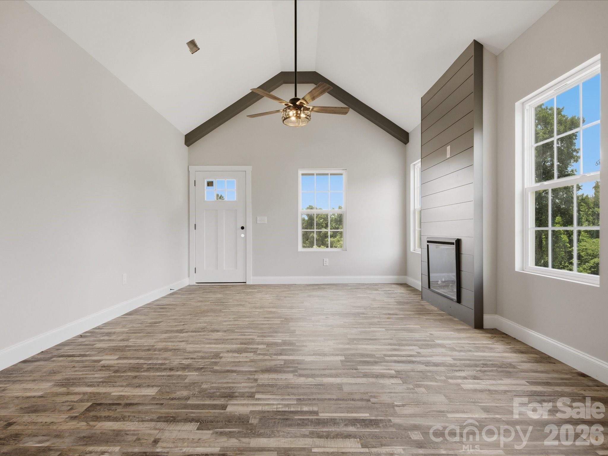Single Family Residence at 1432 Blackbird Drive, Clover, photo 18 of 48