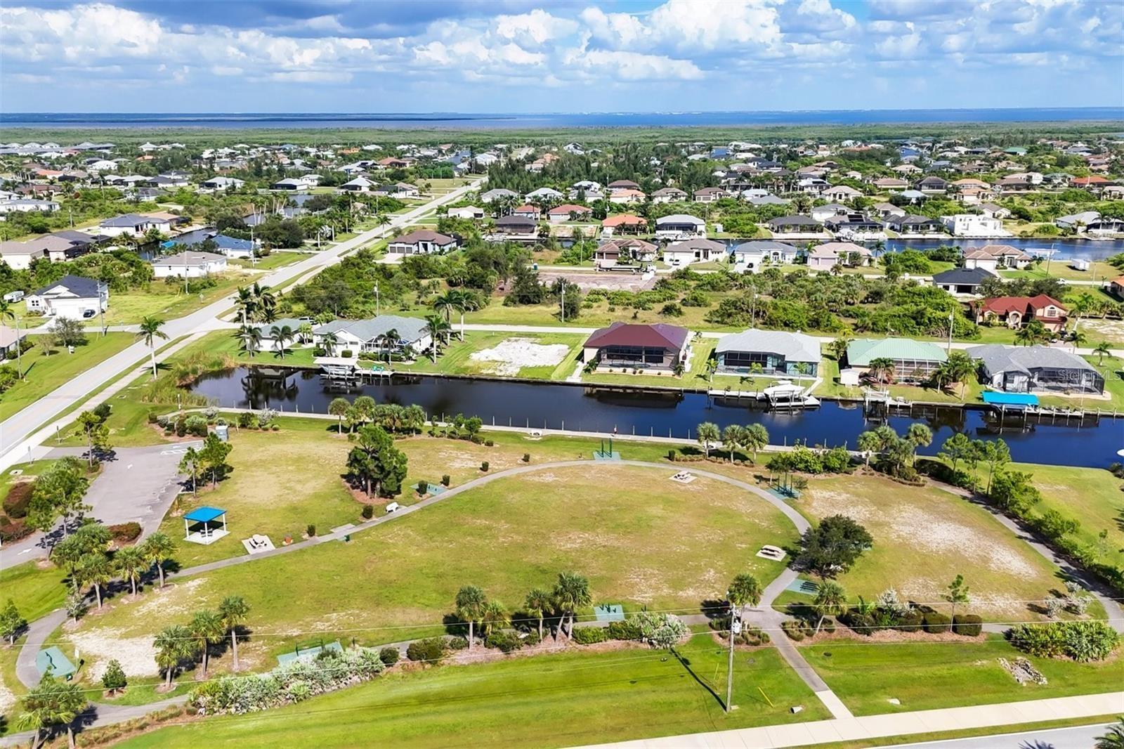 Single Family Residence at 14222 MAYSVILLE CIR, PORT CHARLOTTE, photo 23 of 28