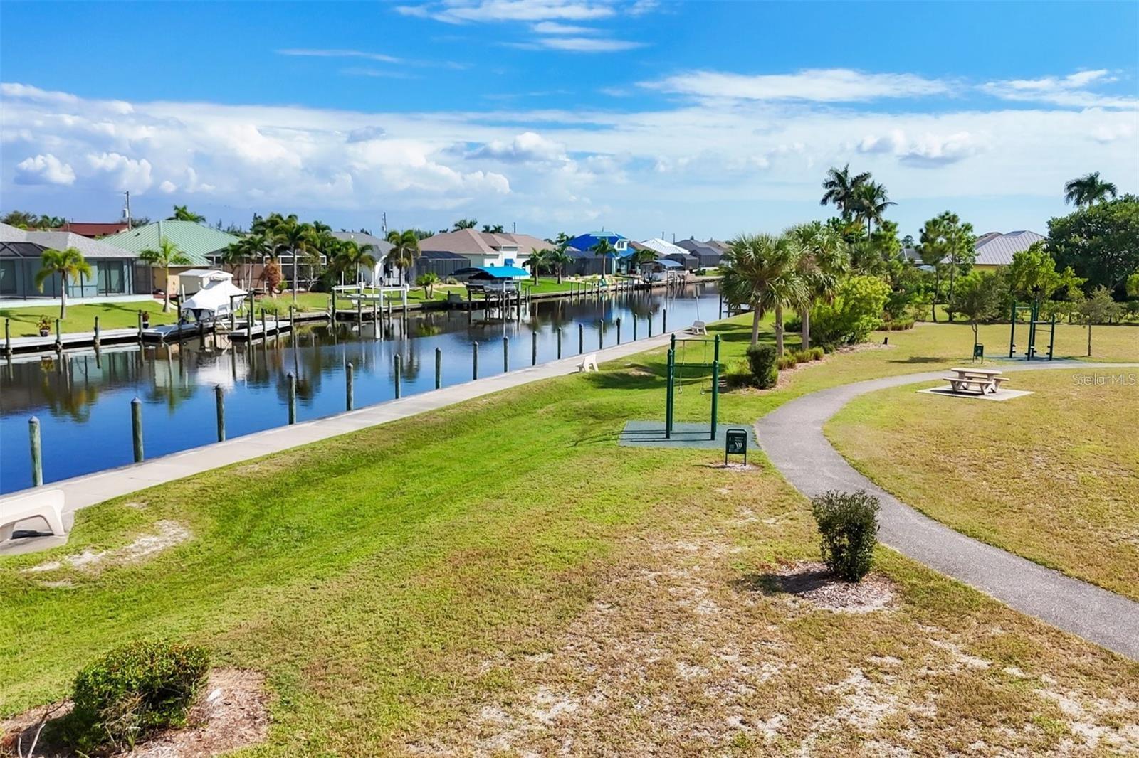 Single Family Residence at 14222 MAYSVILLE CIR, PORT CHARLOTTE, photo 25 of 28