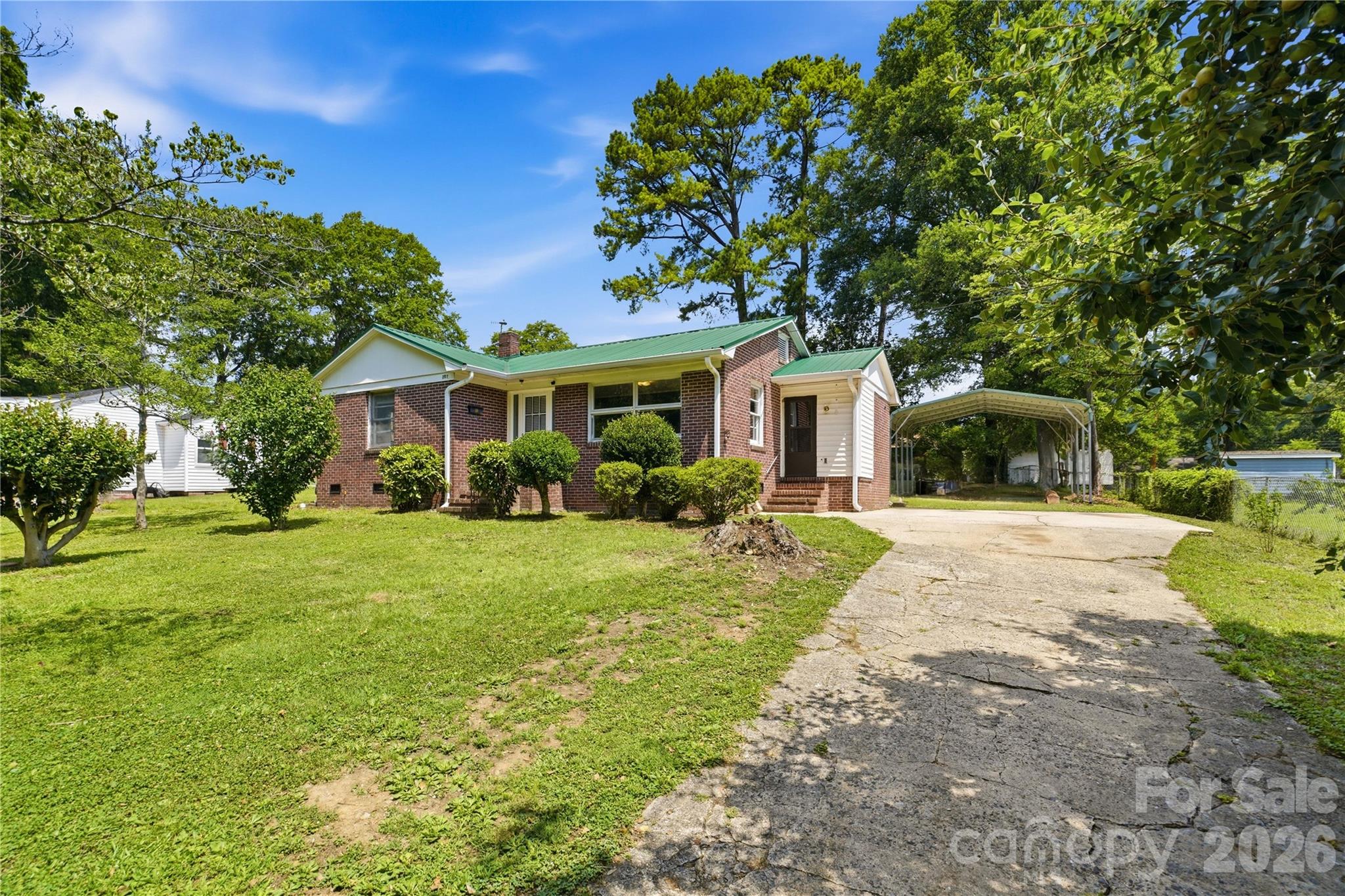 Single Family Residence at 307 Dutchman Avenue, Mount Holly, photo 2 of 18
