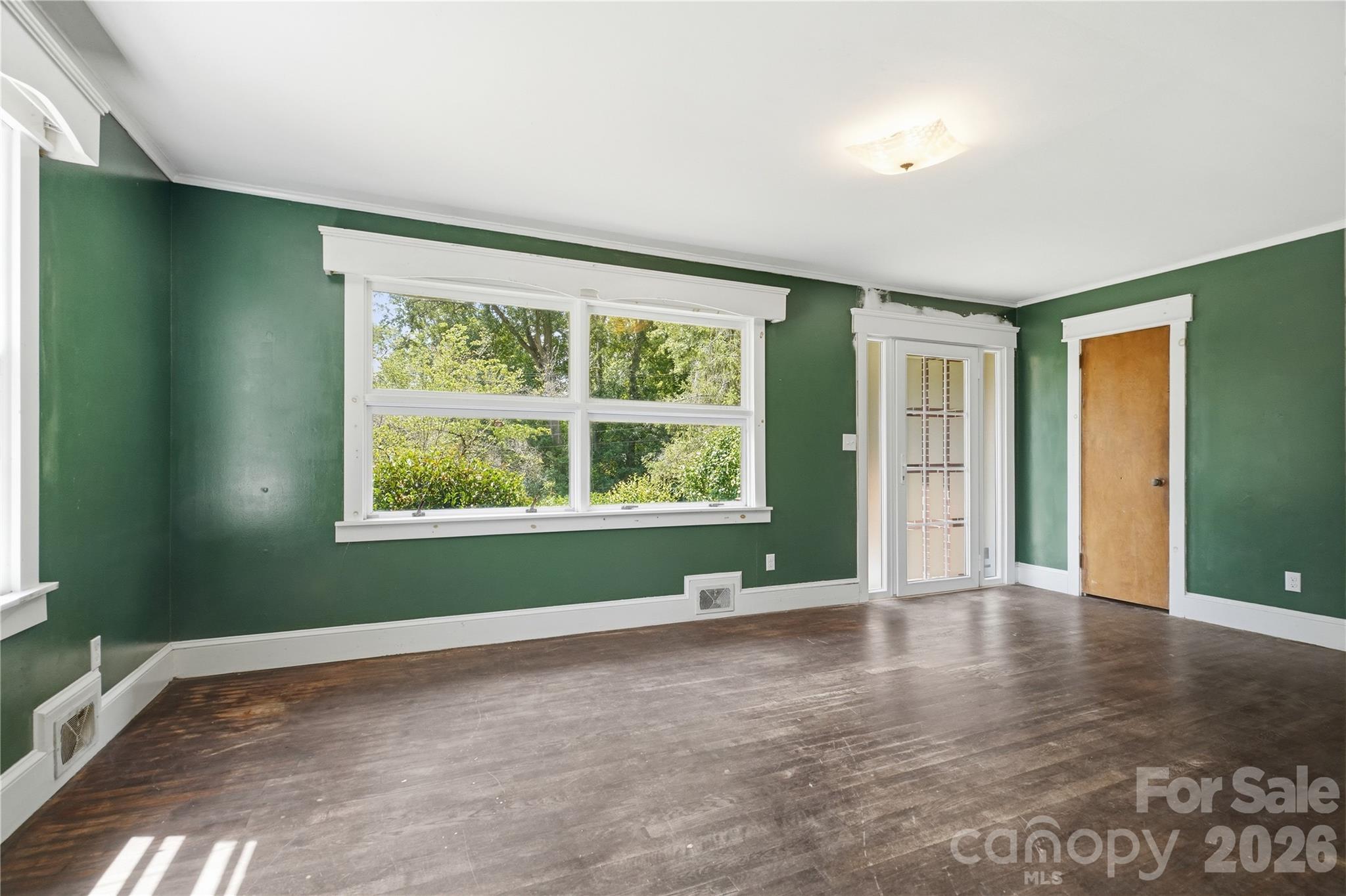 Single Family Residence at 307 Dutchman Avenue, Mount Holly, photo 6 of 18